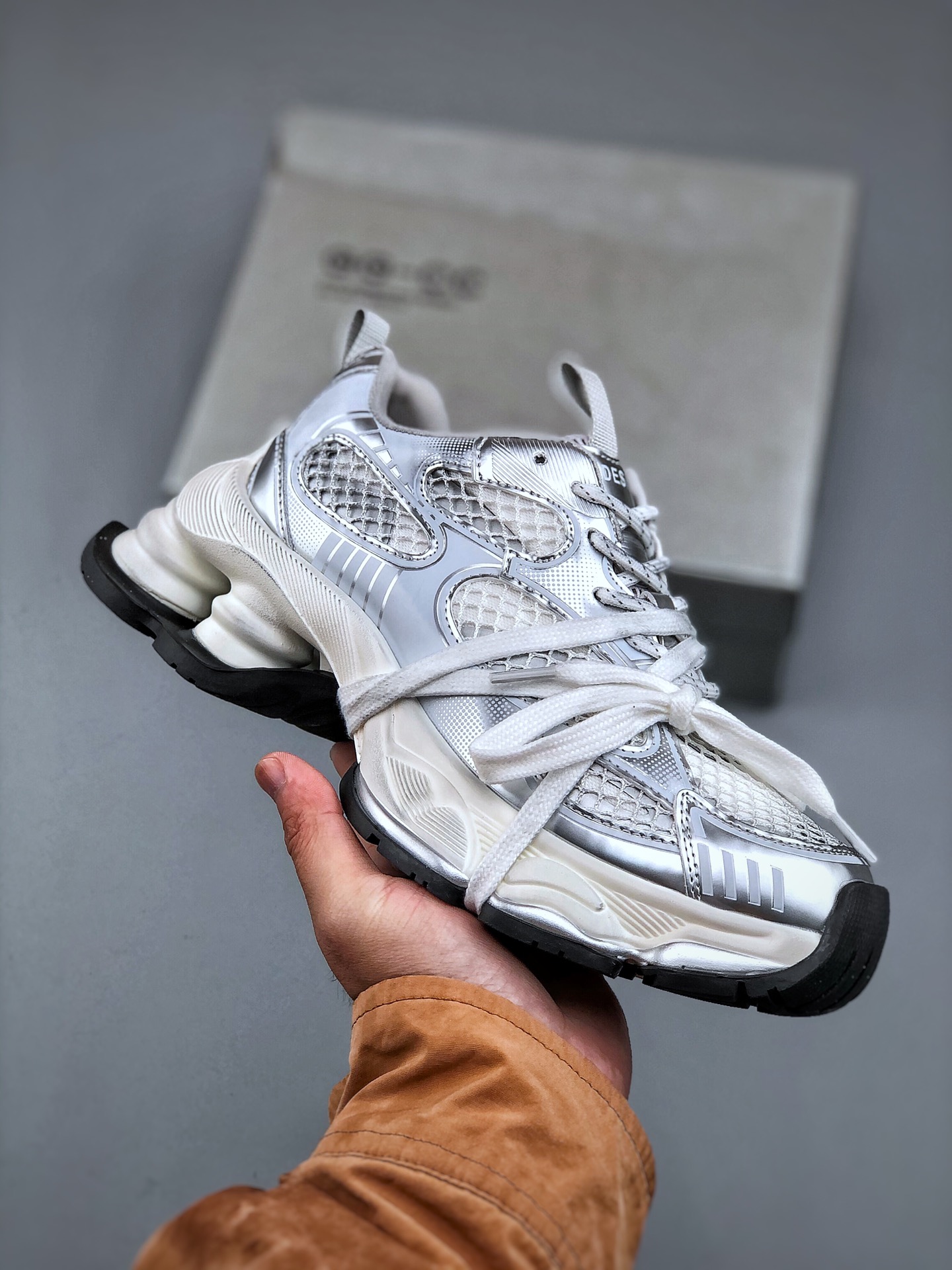 220  GGCC GG-CC 林允同款 5CM厚底增高 星河粒子 银白色  银角大王 月牙底绑带镂空老爹鞋