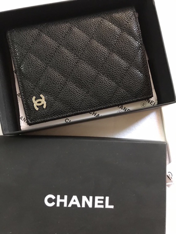 Chanel香奈儿 魚子酱牛皮護照包 - 高品質な専売品