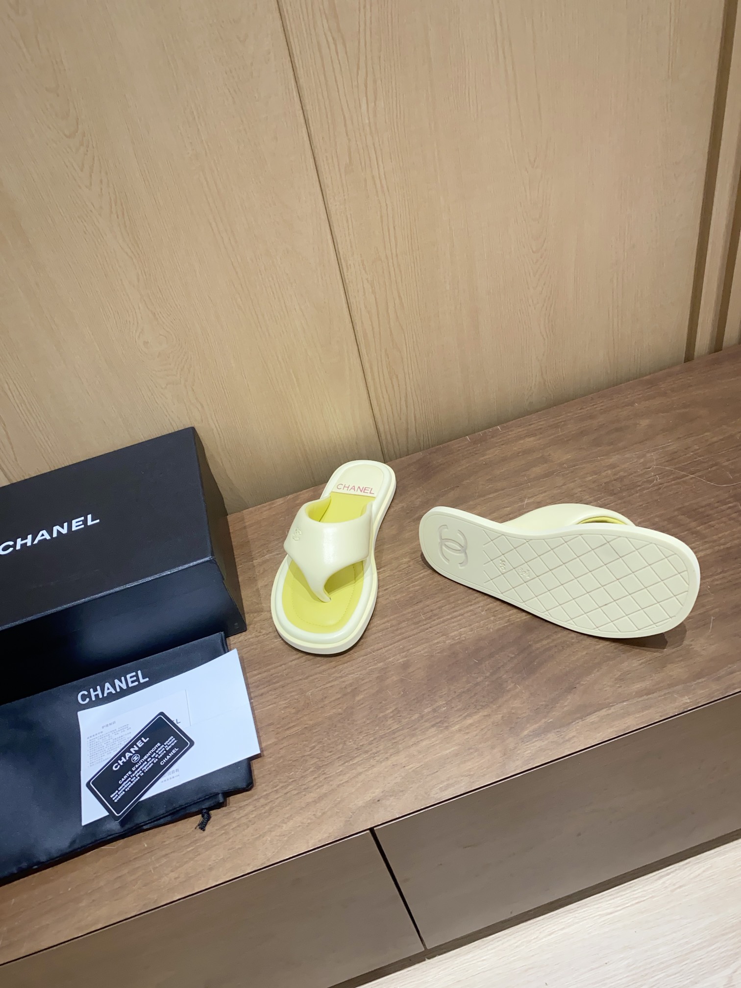 Chanel Women's Lambskin Thong Sandals Slides - Creamy Comfort & Style 8 i1743324526 9745 3