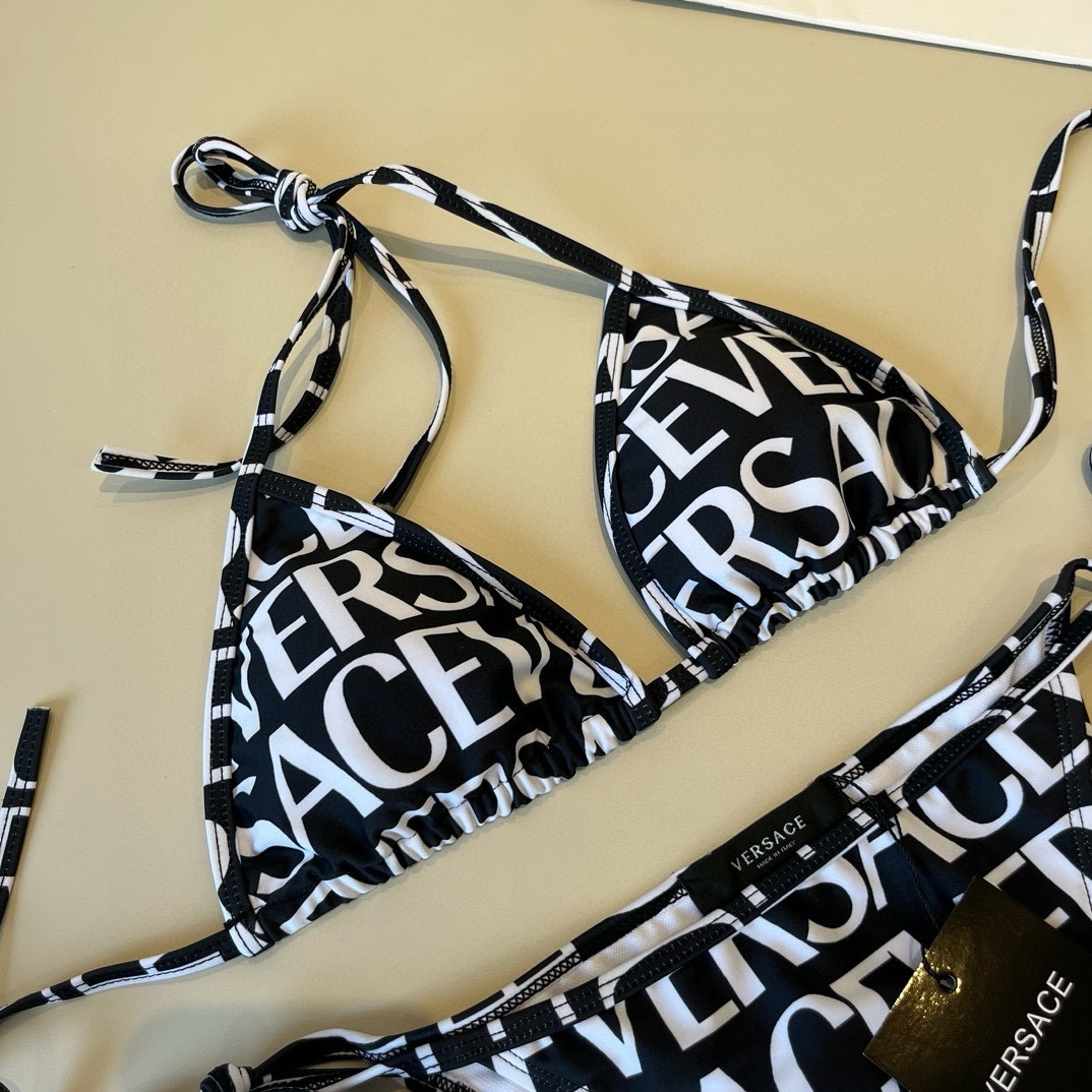 。
范思哲官方新款泳衣比基尼👙，高端定制，S M L XL