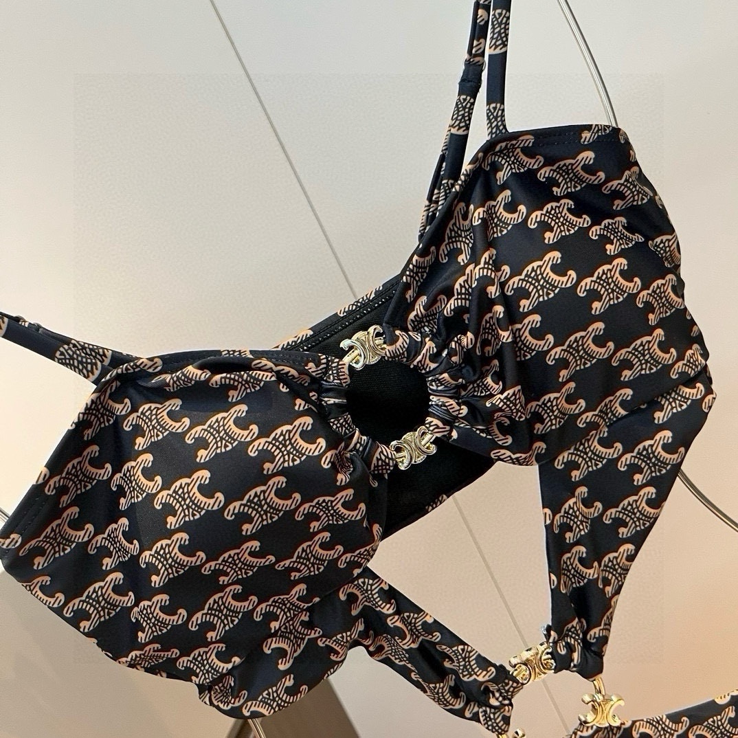 。
Celine赛琳 官方新款泳衣比基尼👙，高端定制，S M L XL