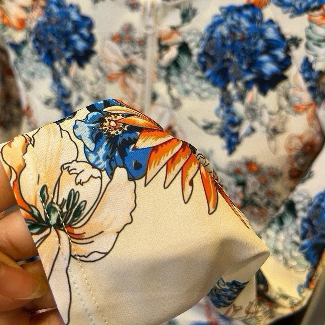 Fashion Alert: D&G Dugarbana’s 2024 Dive Suit with Personality and Surveillance Snakes - 图片 8