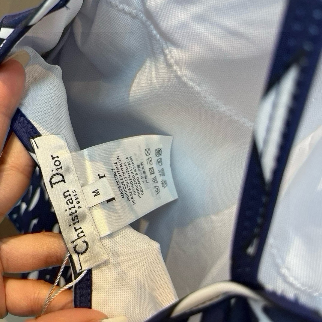 。
Dior迪奥 官方新款泳衣比基尼👙，高端定制，S M L XL