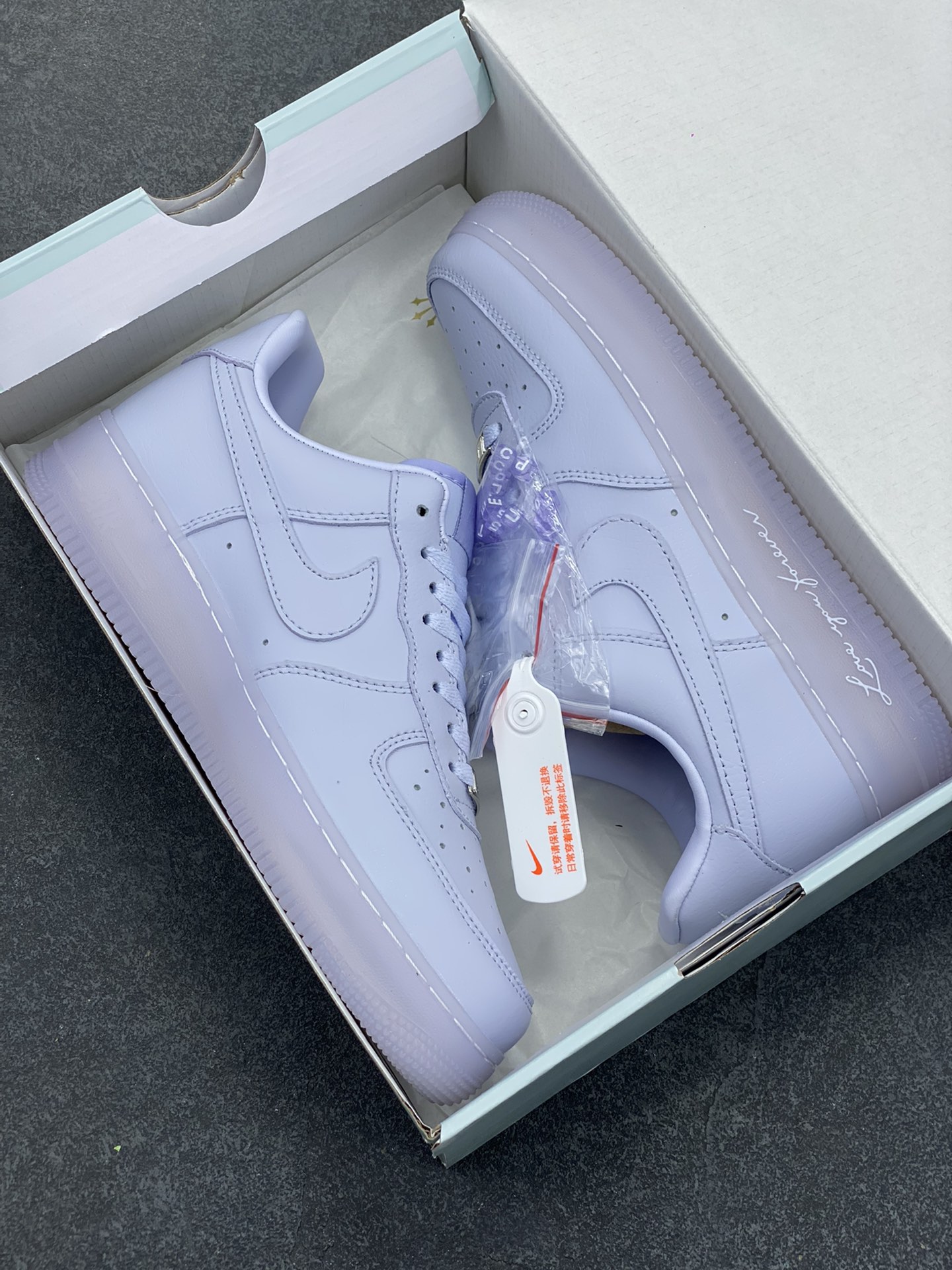 图片[9]-Nike Air Force 1 07 low空军一号 荔枝纹水晶 板鞋 原楦头原纸板 打造纯正空军版型#专注外贸渠道 全掌内置蜂窝气垫 #原盒配件 原厂中底钢印、拉帮完美 货号：CZ8065-500 尺码：36 36.5 37.5 38 38.5 39 40 40.5 41 42 42.5 43 44 44.5 45-选品中心