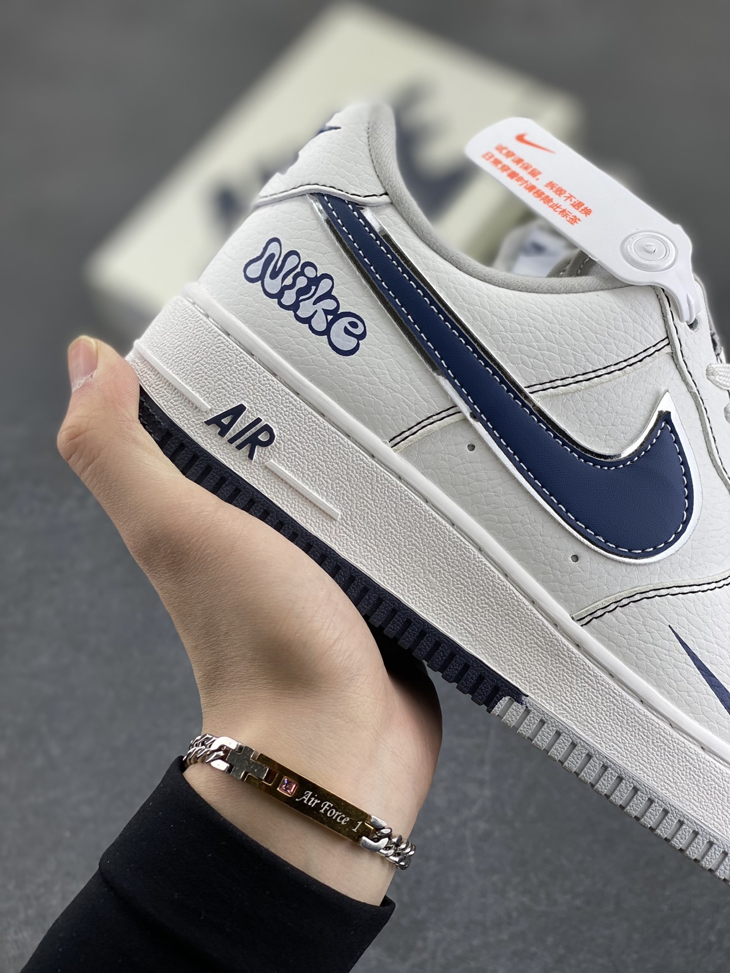 图片[6]-NIke Air Force 1 \’07 Low “NIKE联名”空军一号 低帮 运动鞋 休闲鞋 折边针车 工艺难度大 原楦头原纸板 原装鞋盒 定制五金配件 内置全掌气垫 原厂鞋底 货号：QY6628-151 尺码：36 36.5 37.5 38 38.5 39 40 40.5 41 42 42.5 43 44 44.5 45-选品中心