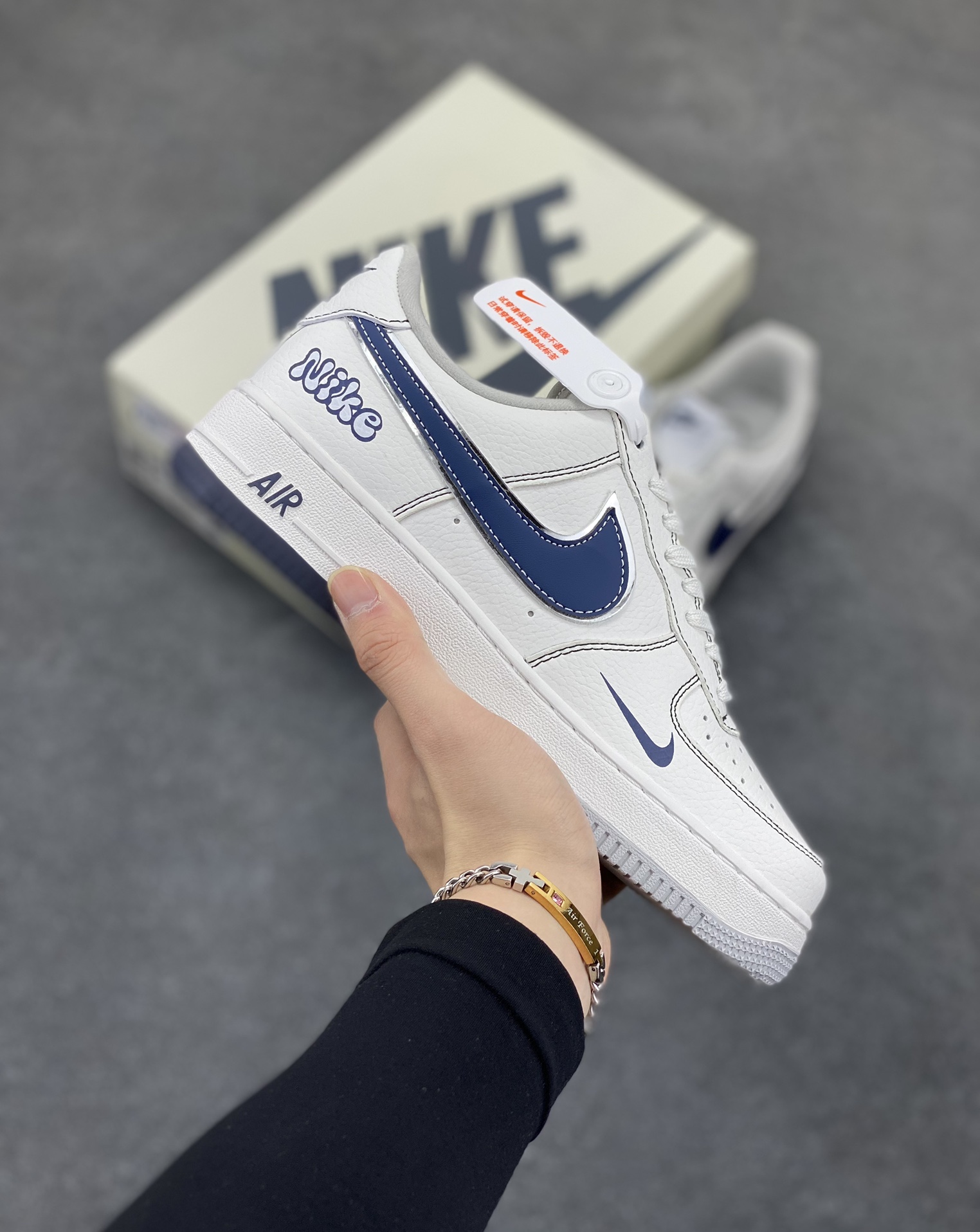 NIke Air Force 1 \'07 Low “NIKE联名”空军一号 低帮 运动鞋 休闲鞋 折边针车 工艺难度大 原楦头原纸板 原装鞋盒 定制五金配件 内置全掌气垫 原厂鞋底 货号：QY6628-151 尺码：36 36.5 37.5 38 38.5 39 40 40.5 41 42 42.5 43 44 44.5 45-选品中心