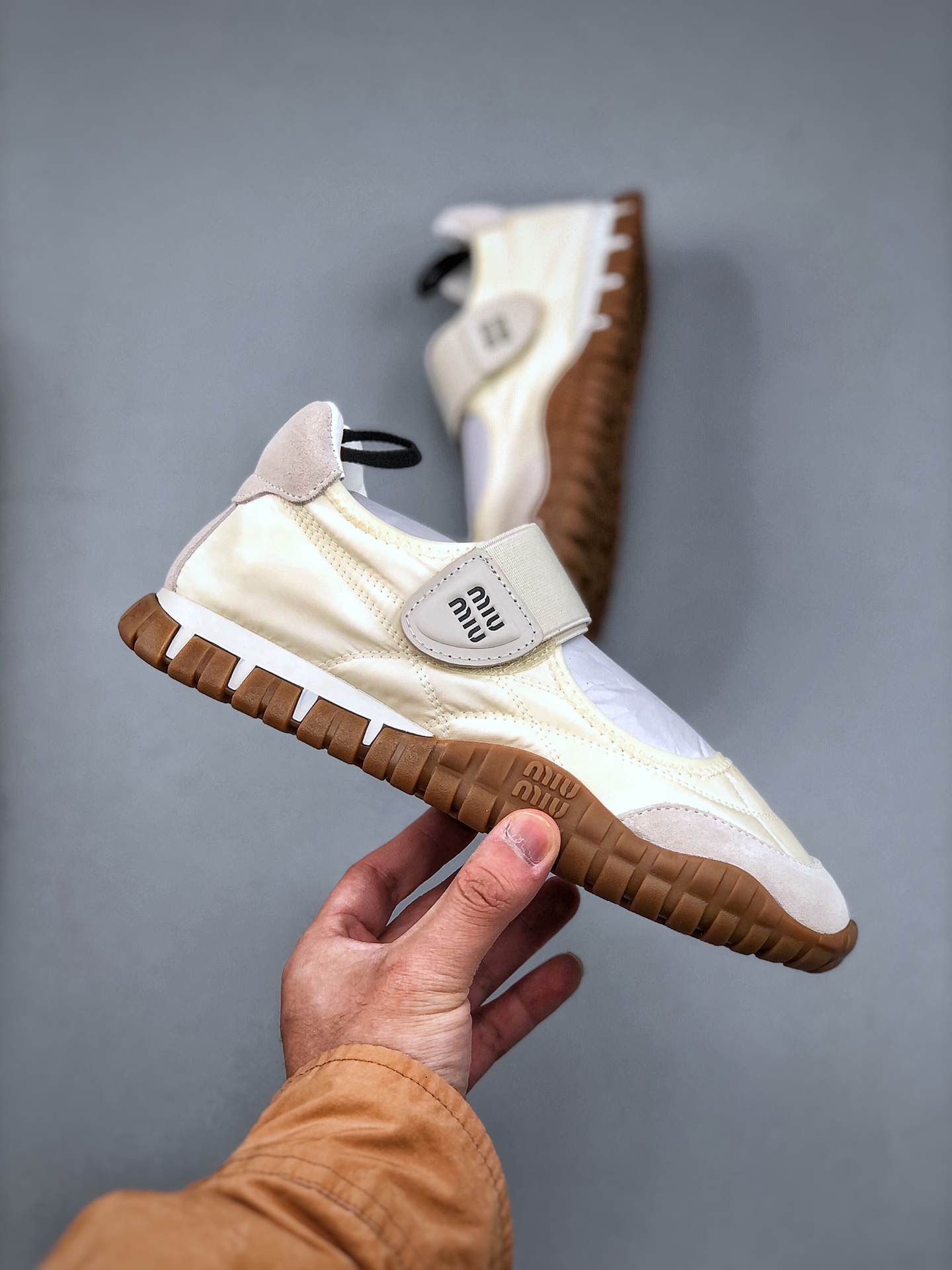 Miumiu 25ss Tyre系列春夏最新爆款