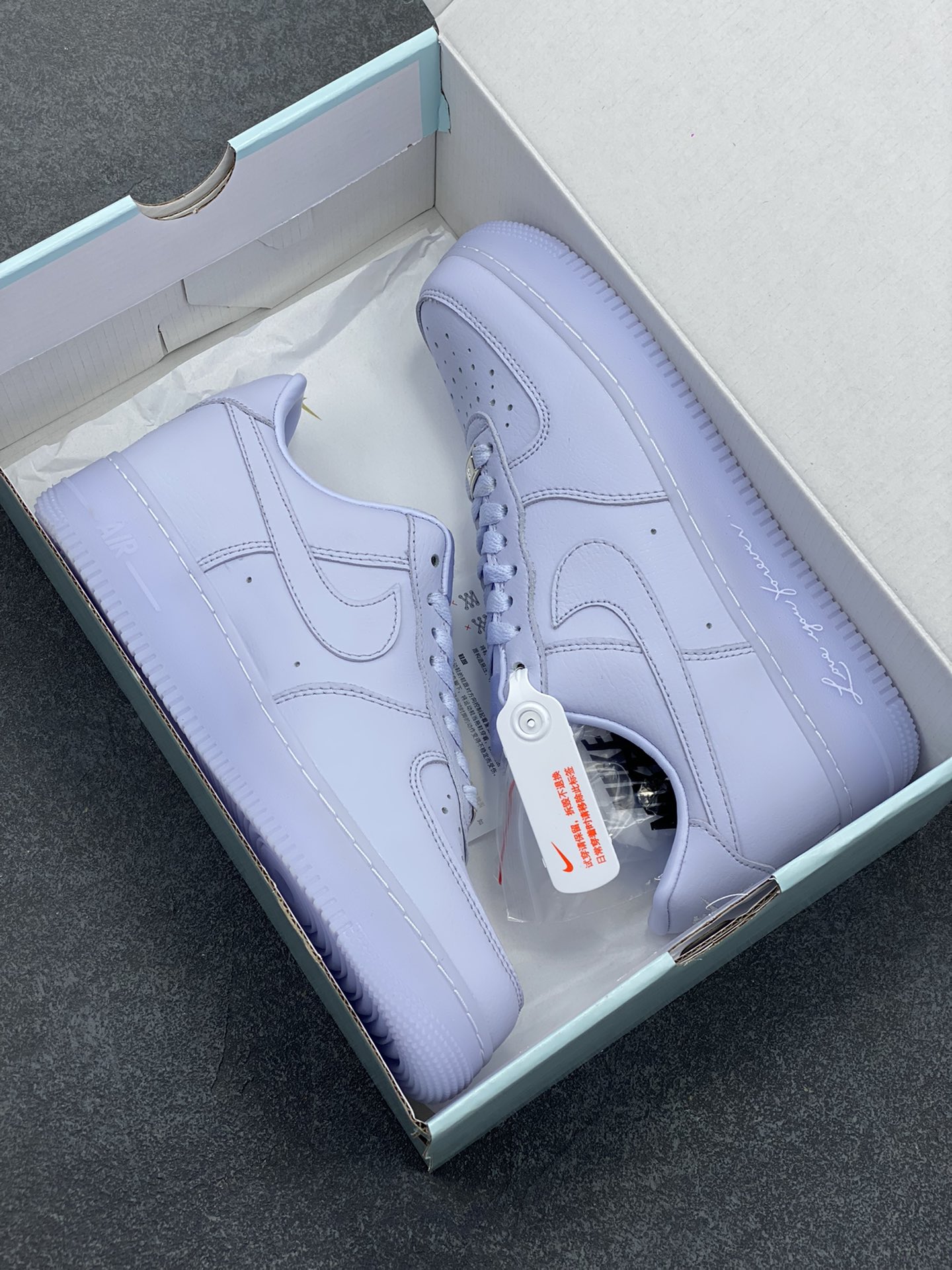 图片[9]-Nike Air Force 1 07 low空军一号 荔枝纹水晶 板鞋 原楦头原纸板 打造纯正空军版型#专注外贸渠道 全掌内置蜂窝气垫 #原盒配件 原厂中底钢印、拉帮完美 货号：CZ8065-500 尺码：36 36.5 37.5 38 38.5 39 40 40.5 41 42 42.5 43 44 44.5 45-选品中心