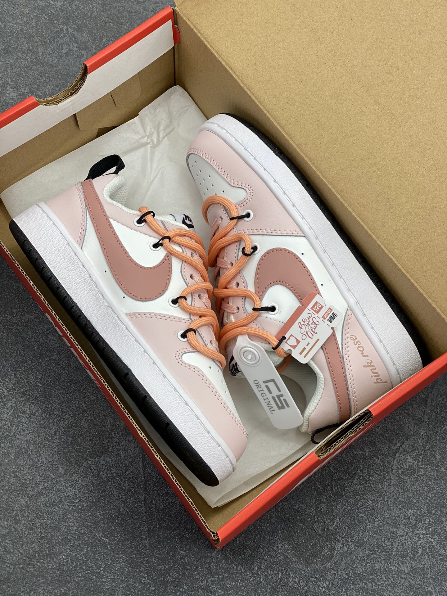 图片[9]-Nike Court Borough Low 低帮百搭透气休闲运动板鞋男女鞋 经典耐用的设计，兼顾舒适脚感和出众风范，演绎匠心之作。结构性的支撑贴合感结合复古篮球设计，塑就场外全明星风范。 货号：BQ5448-110 尺码：36 36.5 37.5 38 38.5 39 40-选品中心