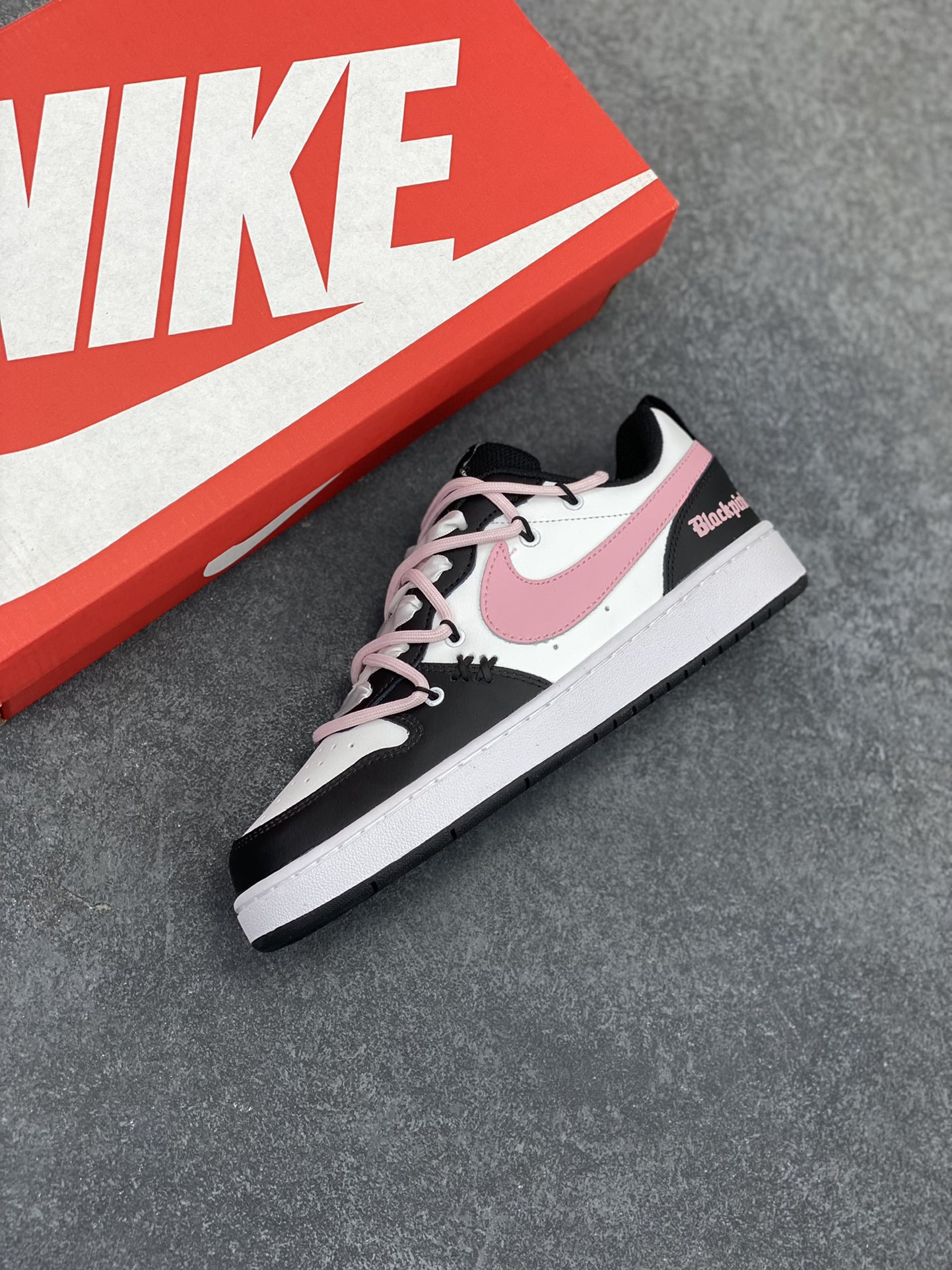 图片[7]-Nike Court Borough Low 低帮百搭透气休闲运动板鞋男女鞋 经典耐用的设计，兼顾舒适脚感和出众风范，演绎匠心之作。结构性的支撑贴合感结合复古篮球设计，塑就场外全明星风范。 货号：FD1232-001 尺码：36 36.5 37.5 38 38.5 39 40-选品中心