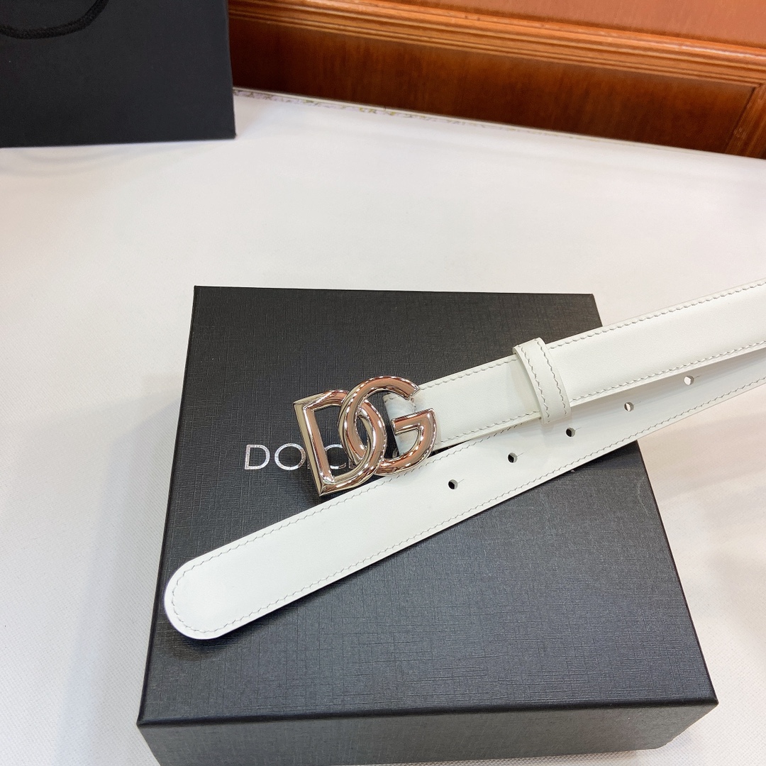 Authentic D&G Dugars Banner Belts with DG Cross-Letter Badge Button, 2.5 cm Width. - 图片 4