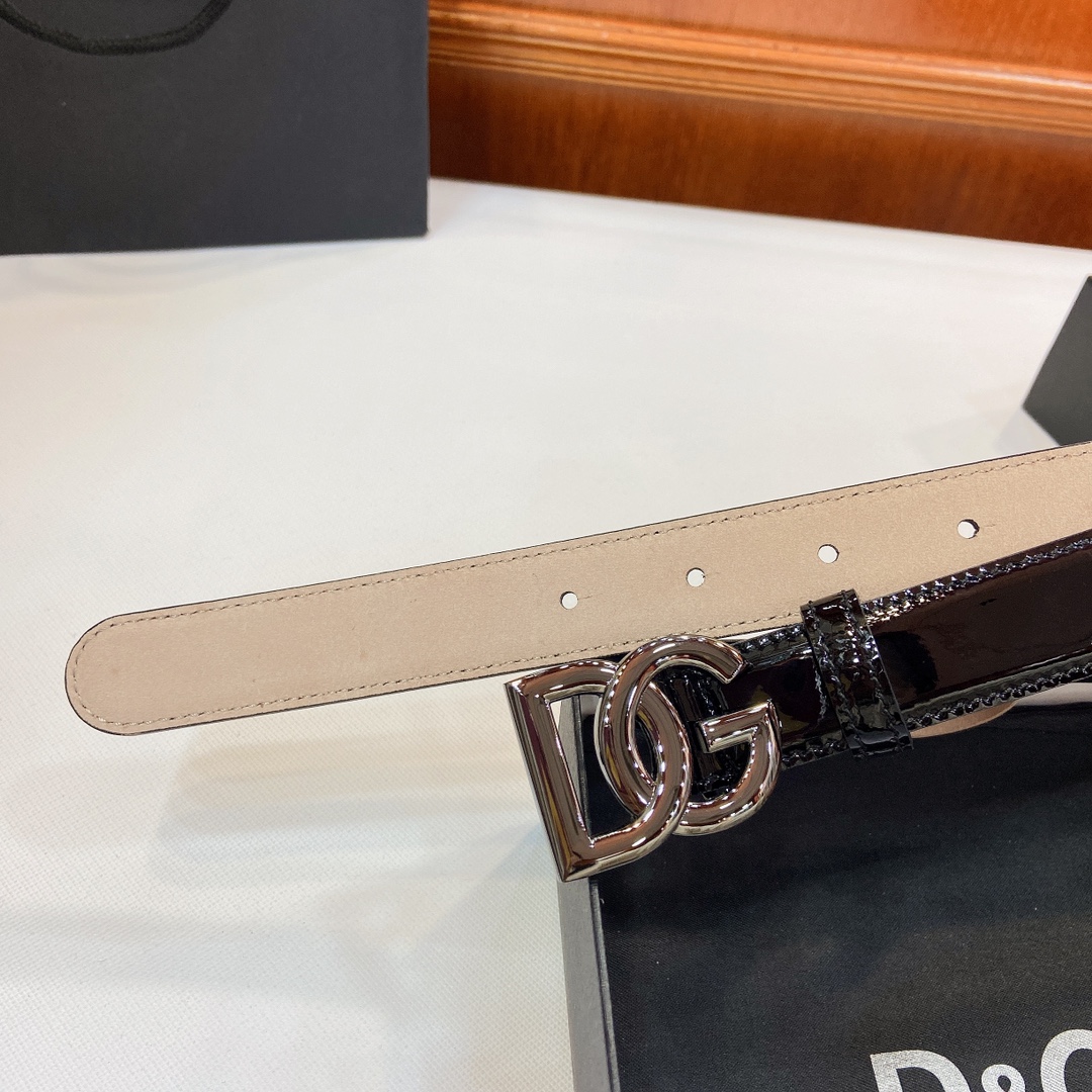 Authentic D&G Dugars Banner Belts with DG Badge Button, 2.5 cm Width Purchased. - 图片 4