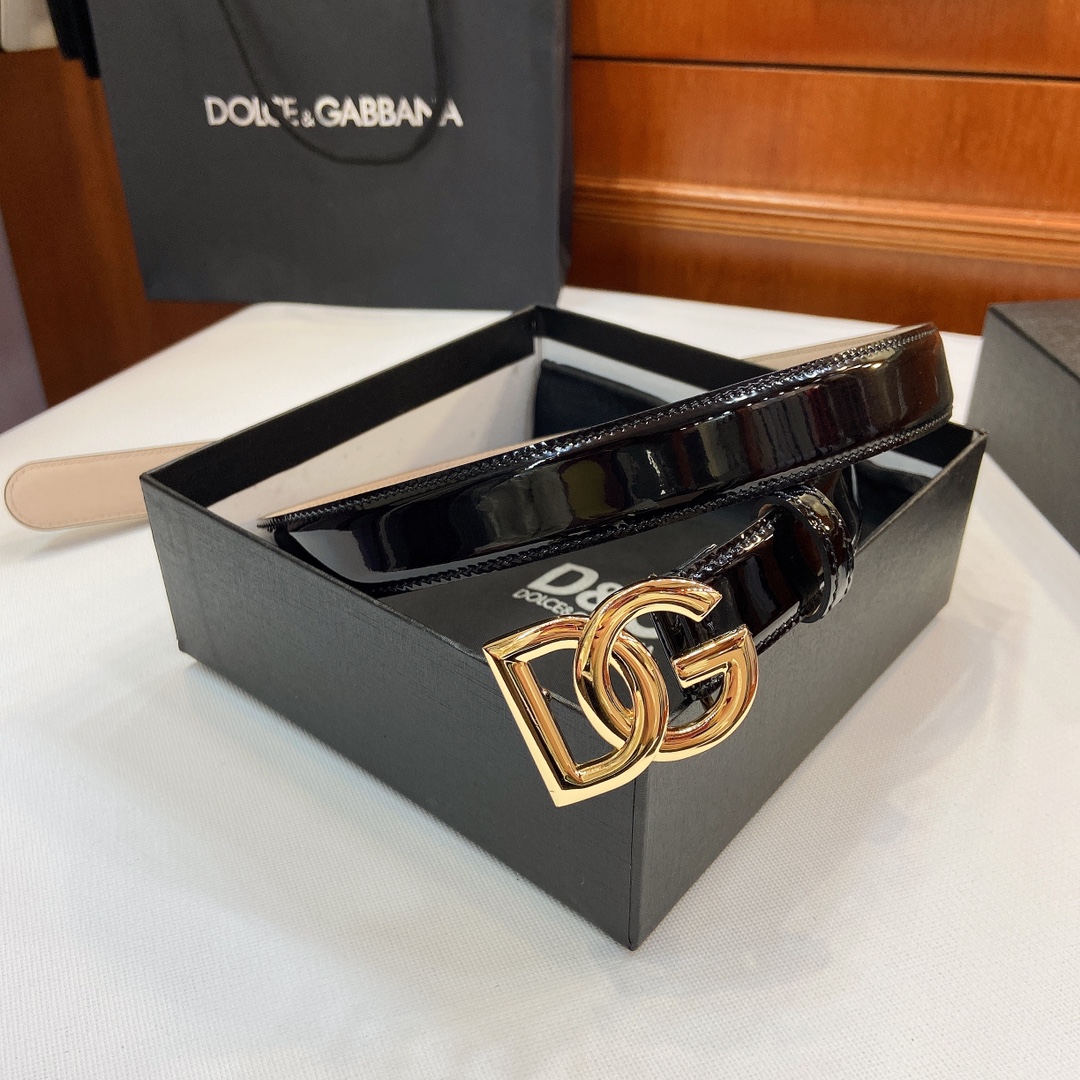 Authentic D&G Dugars Banner Belt with DG Cross-Letter Badge Button, 2.5cm Width. - 图片 4
