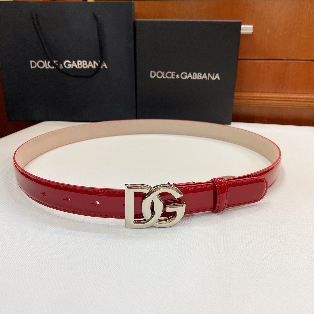 “Authentic D&G Dugars Banner Belts with DG Cross-Letter Badge Button, 2.5cm Width” - 图片 1