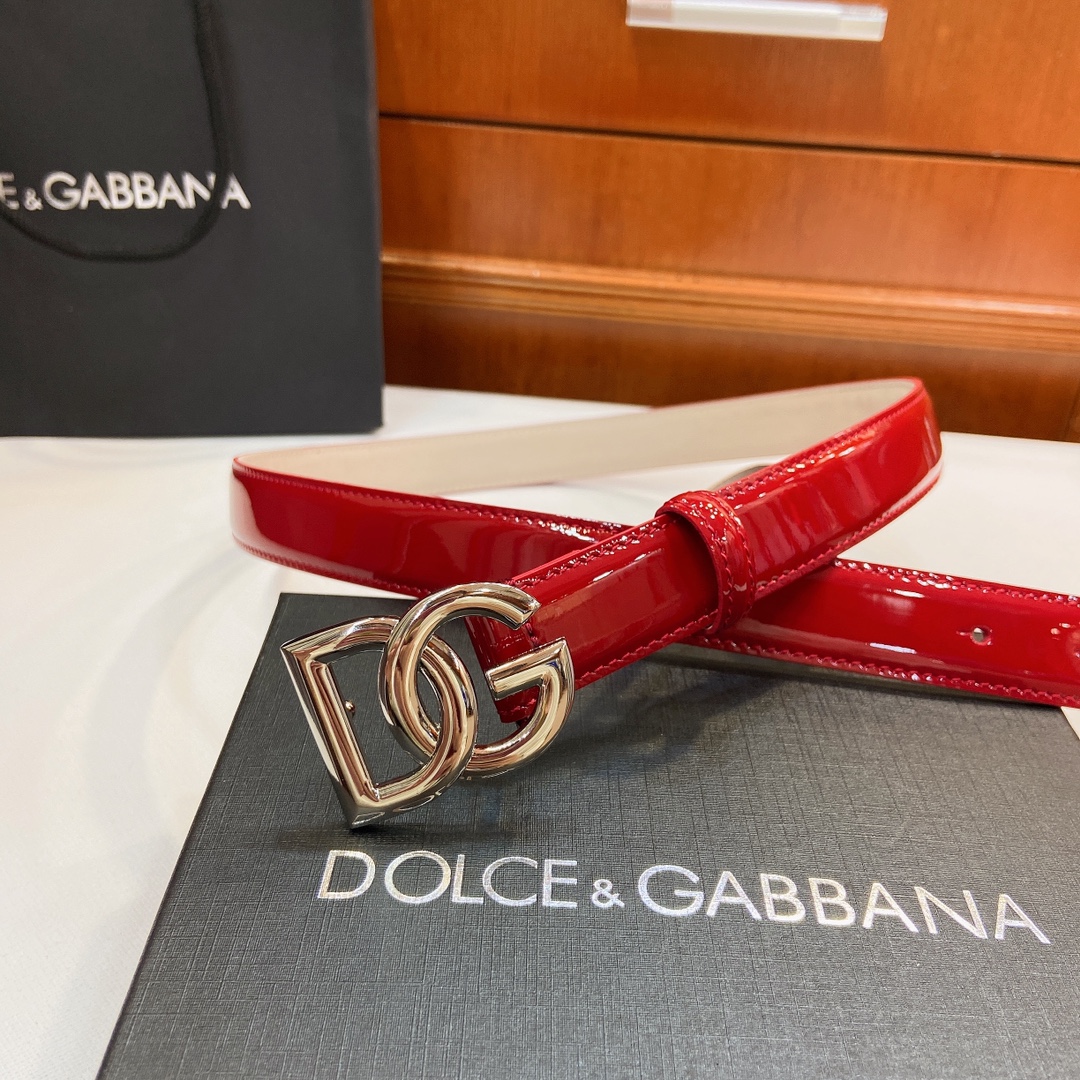 “Authentic D&G Dugars Banner Belts with DG Cross-Letter Badge Button, 2.5cm Width” - 图片 6