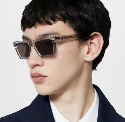 NO:252134,145 color change sheet LOUIS VUITTO*MODELZ1974USIZE54 port 19-145 glasses sunglasses sunglasses, glasses, louis vuitton19860909145 变色片LOUIS VUITTO*MODELZ1974USIZE54口19-145眼镜墨镜太阳镜,眼镜,louis vuitton,glasses