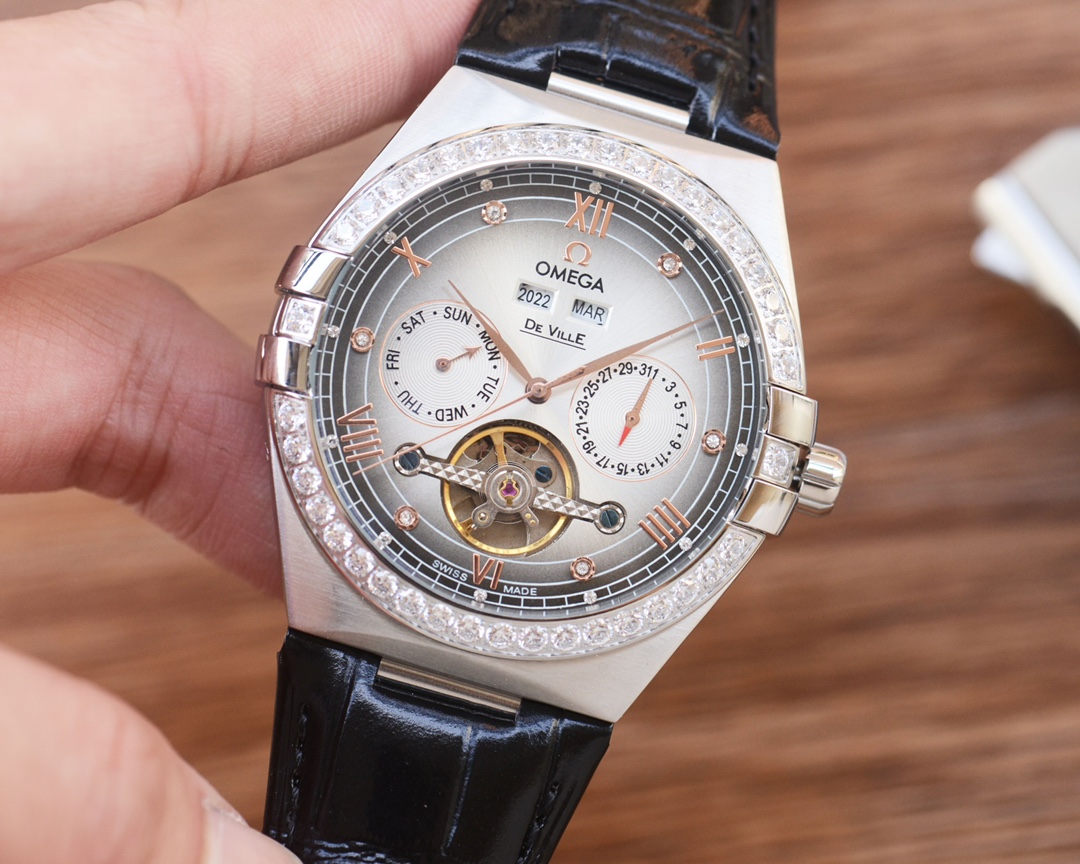 NO:151074,Gold Best Design Exclusive First Offer [Latest] Omega Multifunctional Watch [Type] Boutique Men's Watch [Watch Strap] Real Cowhide Strap [Movement] Fully Automatic Mechanical Movement [Mirror] Mineral Strengthened Glass (More High Definition) Elegant Taste, Extreme and Atmosphere, Ingenious and Ingenious Wrist Treasure, Size and Diameter 41mm/12mm Hot Sale!  Welcome to reprint!  ,,cowhide19860909金 最佳设计 独家首发【最新】欧米加 多功能腕表【类型】精品男士腕表【表带】真牛皮表带【机芯】全自动机械机芯【镜面】矿物质强化玻璃（更高清） 品味高雅 浩瀚大气 匠心独运 腕间瑰宝 尺寸直径41mm/12mm热卖上市！欢迎转载！,,cowhide,Watch