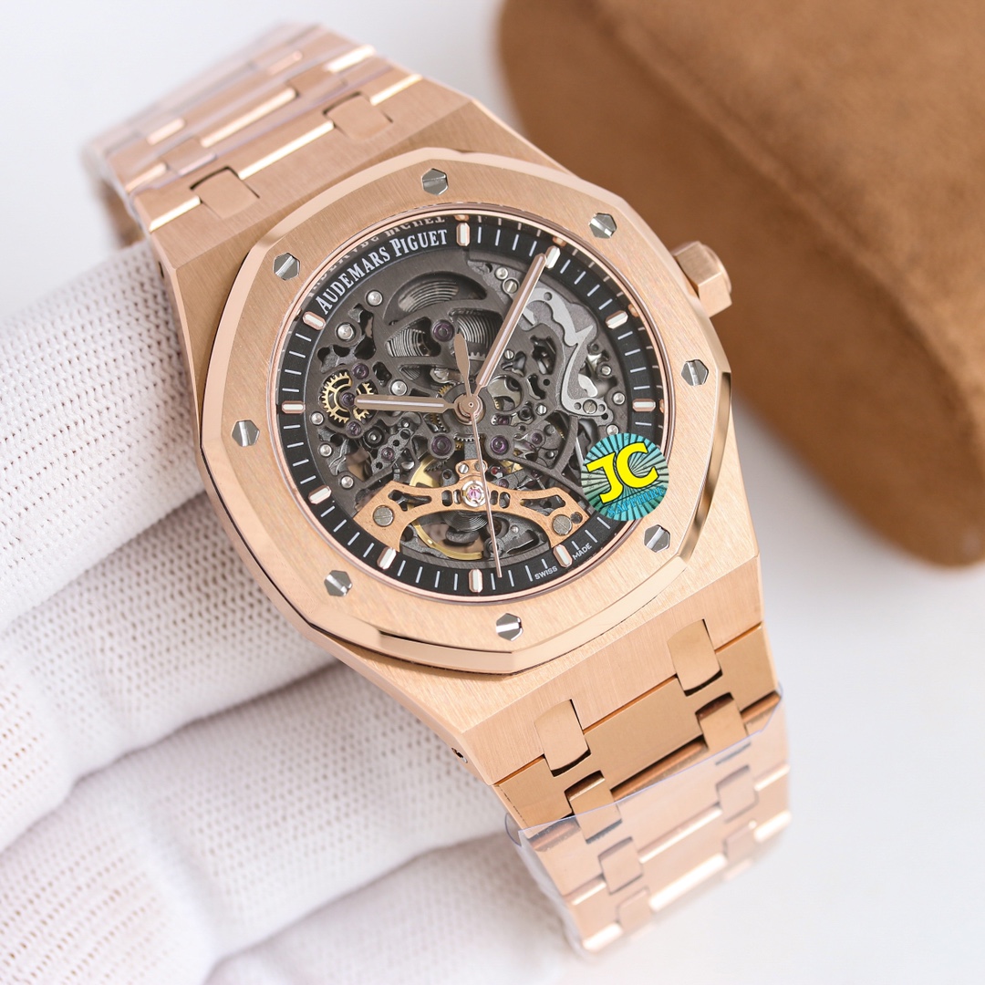 NO:149101,GR new Audemars Piguet Royal Oak Offshore 15407ST.OO.1220ST.01 Men's Mechanical Watch Calibre 3132 integrated movement, 41mm diameter, 9.9mm thickness, dark gray dial shape, round dial material hollow dial, matched with rose gold fluorescent three-dimensional hour marker and Royal Oak pointer mirror material anti-glare processing sapphire crystal glass mirror crown material stainless steel, screw-in crown back transparent back, anti-glare sapphire glass mirror, audemars19860909GR新款爱彼皇家橡树离岸型15407ST.OO.1220ST.01男士机械腕表 Calibre 3132一体机芯,41mm直径,厚度9.9mm深灰色表盘形状圆形表盘材质镂空表盘,搭配玫瑰金荧光立体时标和皇家橡树指针表镜材质防眩光处理蓝宝石水晶玻璃表镜表冠材质精钢,旋入式表冠背透背透,防眩蓝宝石玻璃镜面,,audemars,Watch