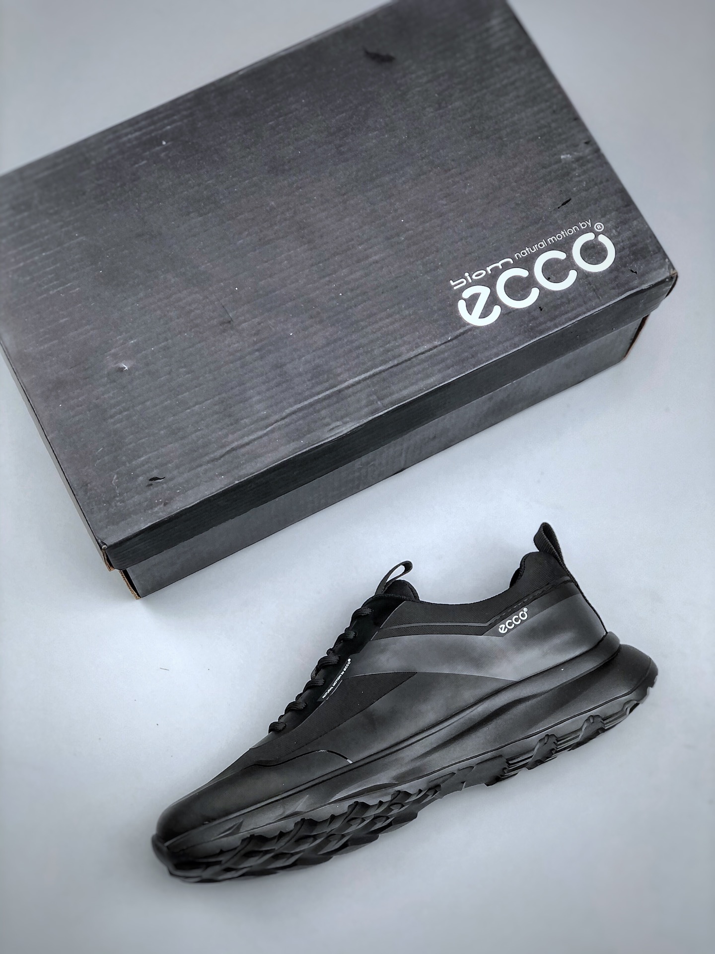 240  ECCO爱步 小红书爆款 新款百搭休闲款 Ecco爱步男士跑步鞋休闲鞋