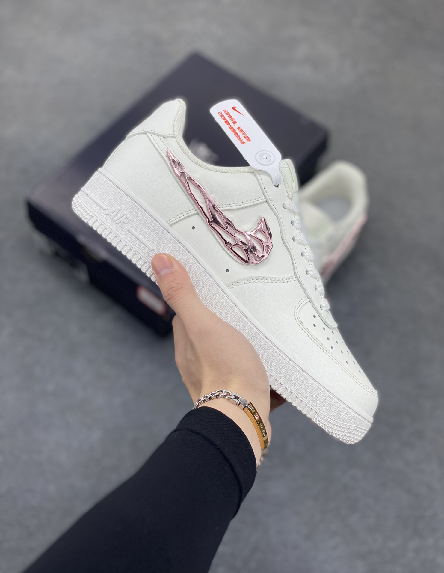 Nike Air Force 1 Low 毒液 空军一号低帮运动休闲板鞋 原楦头原纸板 打造纯正空军版型 专注外贸渠道 全掌内置蜂窝气垫 原盒配件 原厂中底钢印、拉帮完美 货号:IF1686-161 尺码:36 36.5 37.5 38 38.5 39 40 40.5 41 42 42.5 43 44 44.5 45-选品中心