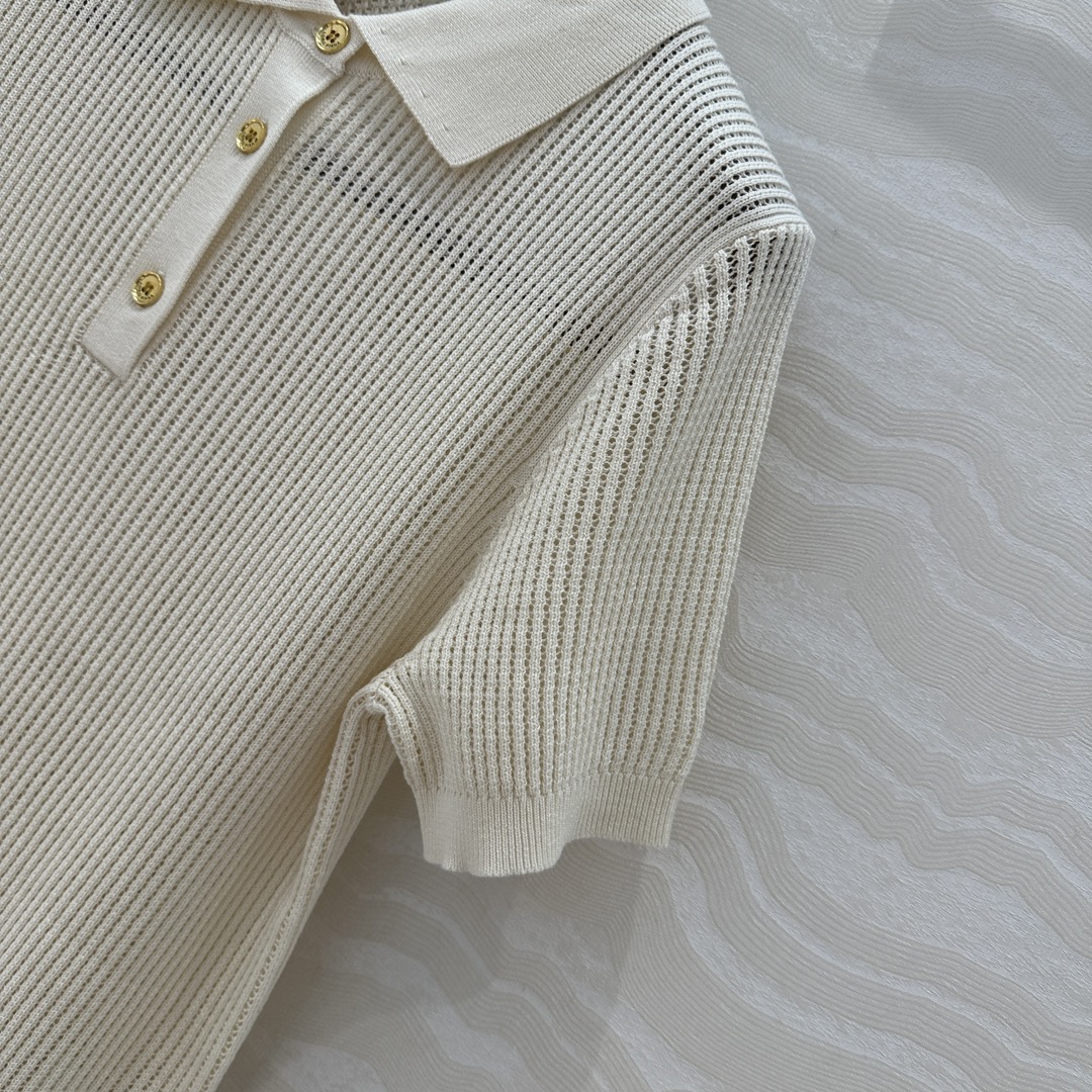 独家首发❤️高端原单品质❤️LP高智感老钱风穿搭！25春夏新品，高级素色针织Polo领短袖上衣！缕空工艺