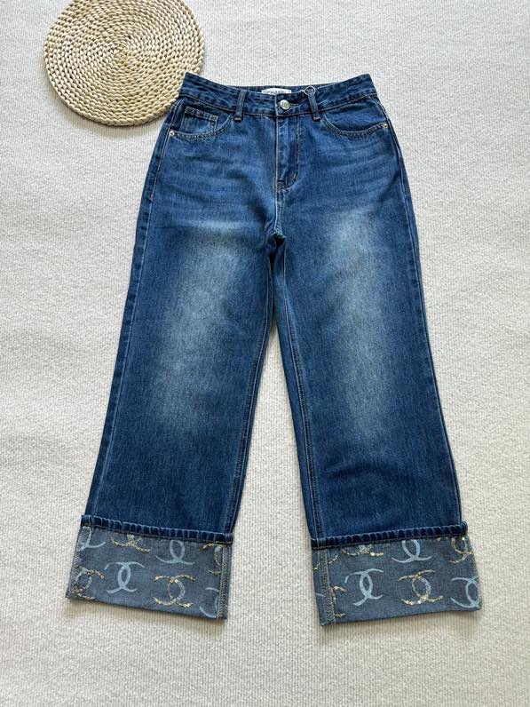 NO:329031,Chanel 2025 Summer New Style Curled Sequin Double C Jeans Straight Loose Style Color Gray Blue SML, Chanel, Jeans, Alexander Wang19860909Chanel 2025 夏季新款 卷边亮片双C牛仔裤 直筒宽松版型 颜色灰色 蓝色 码数SML,,chanel,jeans,alexander wang,Women's clothing