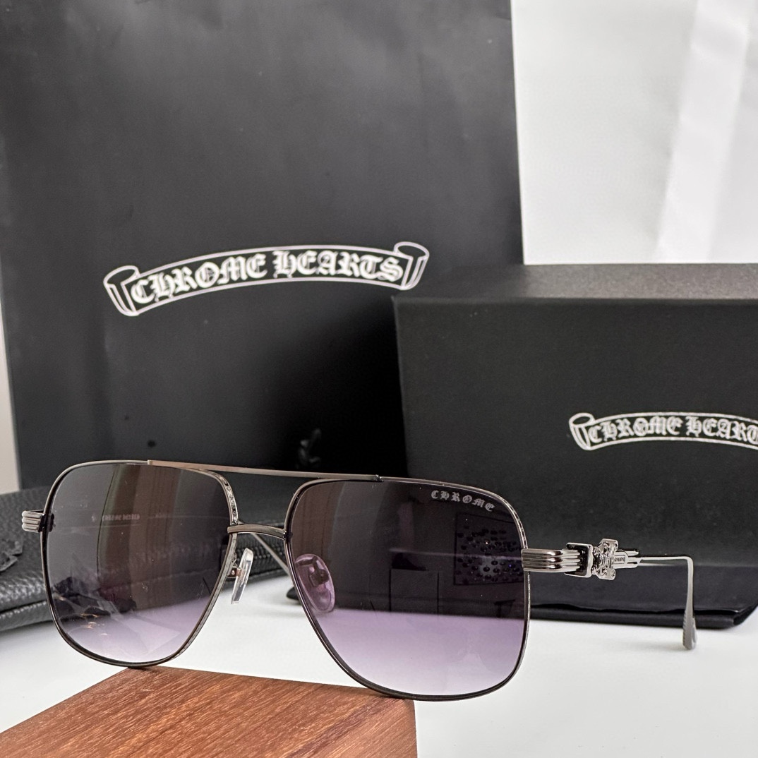  ‼️方形 新款 眼镜界的爱马仕 Chromehearts 克罗心眼镜 男女款太阳镜 金 镜架 顶级品质