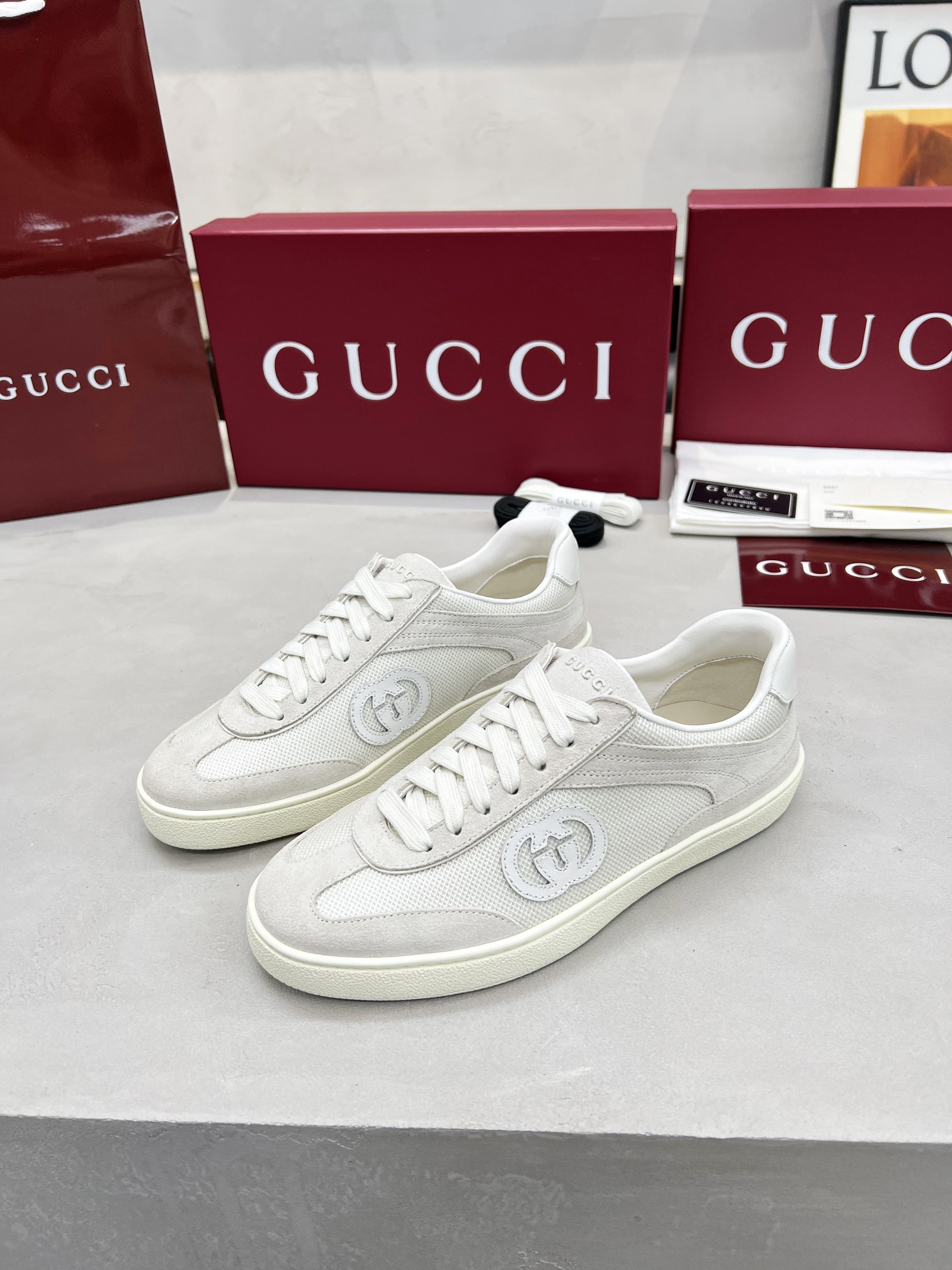 Gucci Classic Design German Trainer Runway Style Sneakers With Glue Logo 3 a1743534547349 3805