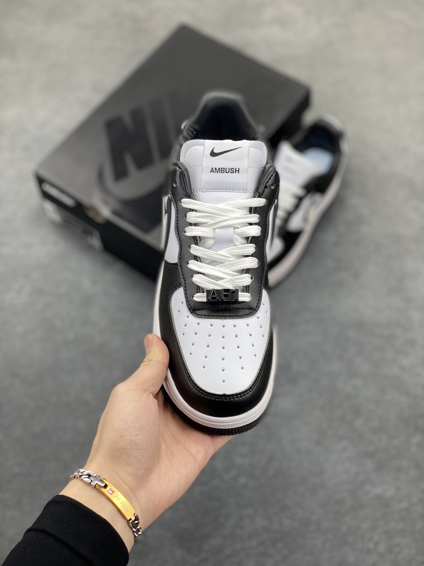 图片[2]-Nike Air Force 1 Low AMBUSH联名 原楦头原纸板 打造纯正空军版型 专注外贸渠道 全掌内置蜂窝气垫 原盒配件 原厂中底钢印、拉帮完美 货号：DV3464-010 尺码：36 36.5 37.5 38 38.5 39 40 40.5 41 42 42.5 43 44 44.5 45-选品中心