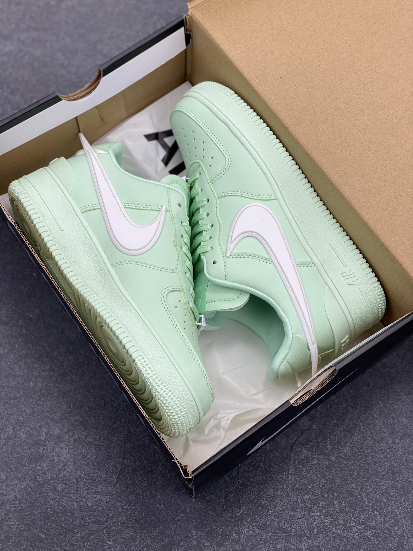 图片[9]-Nike Air Force 1 Low AMBUSH联名 原楦头原纸板 打造纯正空军版型 专注外贸渠道 全掌内置蜂窝气垫 原盒配件 原厂中底钢印、拉帮完美 货号：DV3464-024 尺码：36 36.5 37.5 38 38.5 39 40 40.5 41 42 42.5 43 44 44.5 45-选品中心