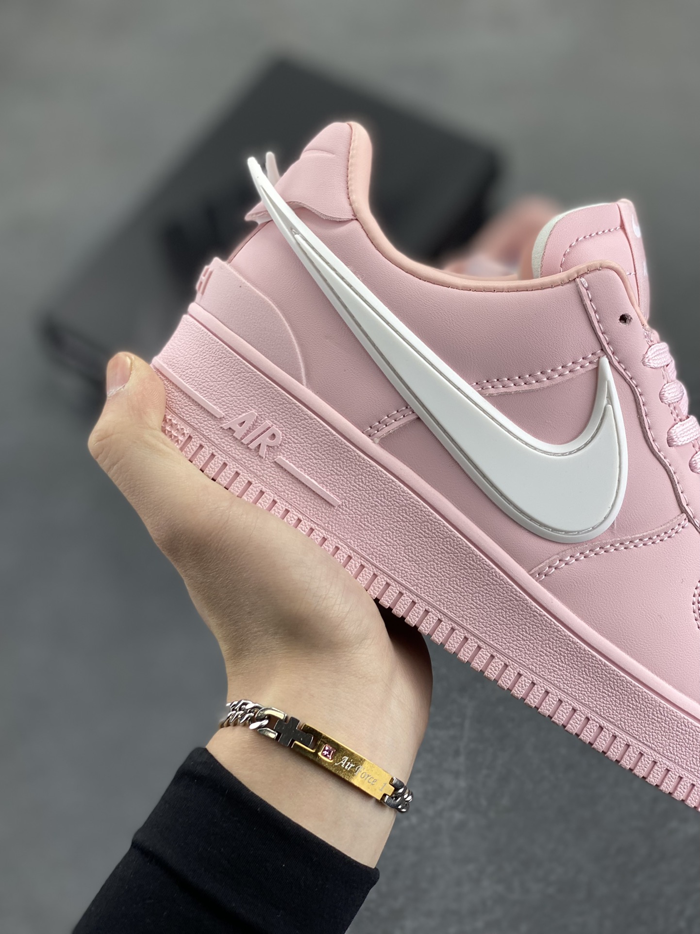 图片[6]-Nike Air Force 1 Low AMBUSH联名 原楦头原纸板 打造纯正空军版型 专注外贸渠道 全掌内置蜂窝气垫 原盒配件 原厂中底钢印、拉帮完美 货号：DV3464-025 尺码：36 36.5 37.5 38 38.5 39 40 40.5 41 42 42.5 43 44 44.5 45-选品中心