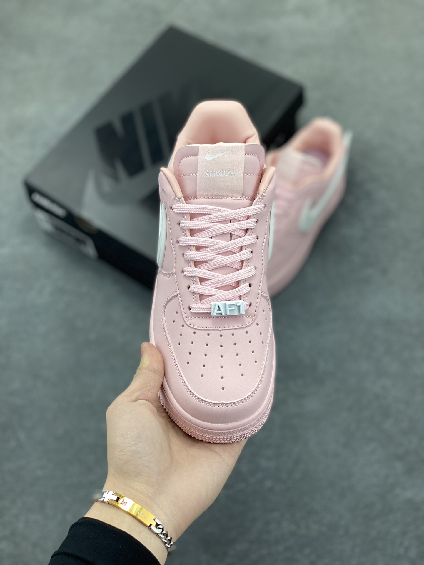 图片[2]-Nike Air Force 1 Low AMBUSH联名 原楦头原纸板 打造纯正空军版型 专注外贸渠道 全掌内置蜂窝气垫 原盒配件 原厂中底钢印、拉帮完美 货号：DV3464-025 尺码：36 36.5 37.5 38 38.5 39 40 40.5 41 42 42.5 43 44 44.5 45-选品中心