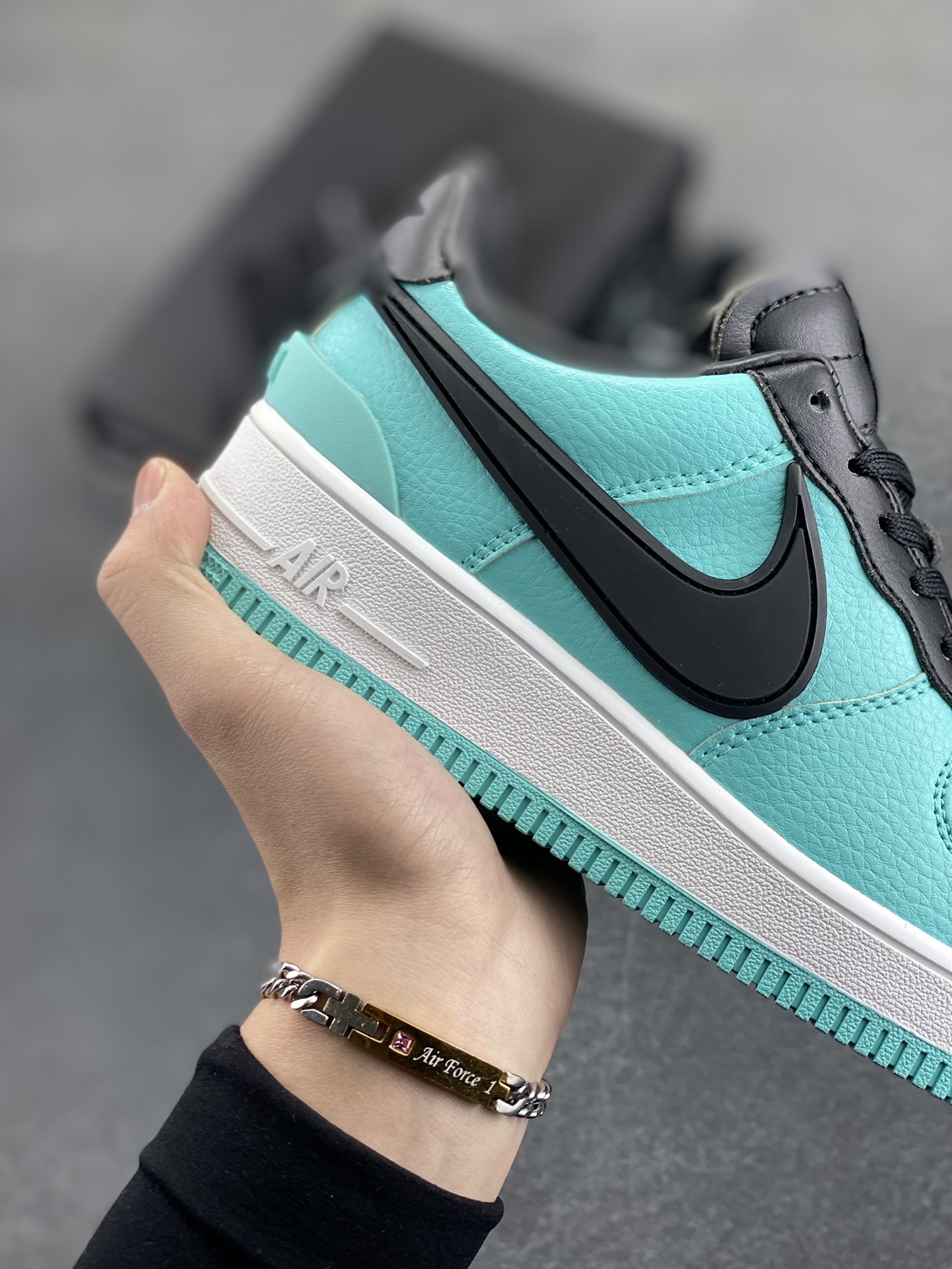 图片[6]-Nike Air Force 1 Low AMBUSH联名 原楦头原纸板 打造纯正空军版型 专注外贸渠道 全掌内置蜂窝气垫 原盒配件 原厂中底钢印、拉帮完美 货号：DV3464-011 尺码：36 36.5 37.5 38 38.5 39 40 40.5 41 42 42.5 43 44 44.5 45-选品中心