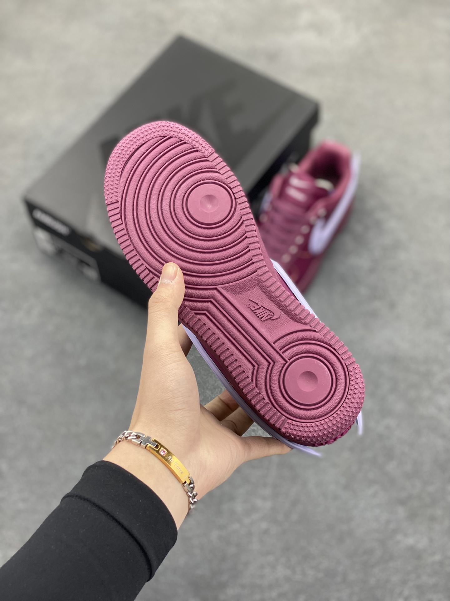 图片[5]-Nike Air Force 1 Low AMBUSH联名 原楦头原纸板 打造纯正空军版型 专注外贸渠道 全掌内置蜂窝气垫 原盒配件 原厂中底钢印、拉帮完美 货号：DV3464-500 尺码：36 36.5 37.5 38 38.5 39 40 40.5 41 42 42.5 43 44 44.5 45-选品中心
