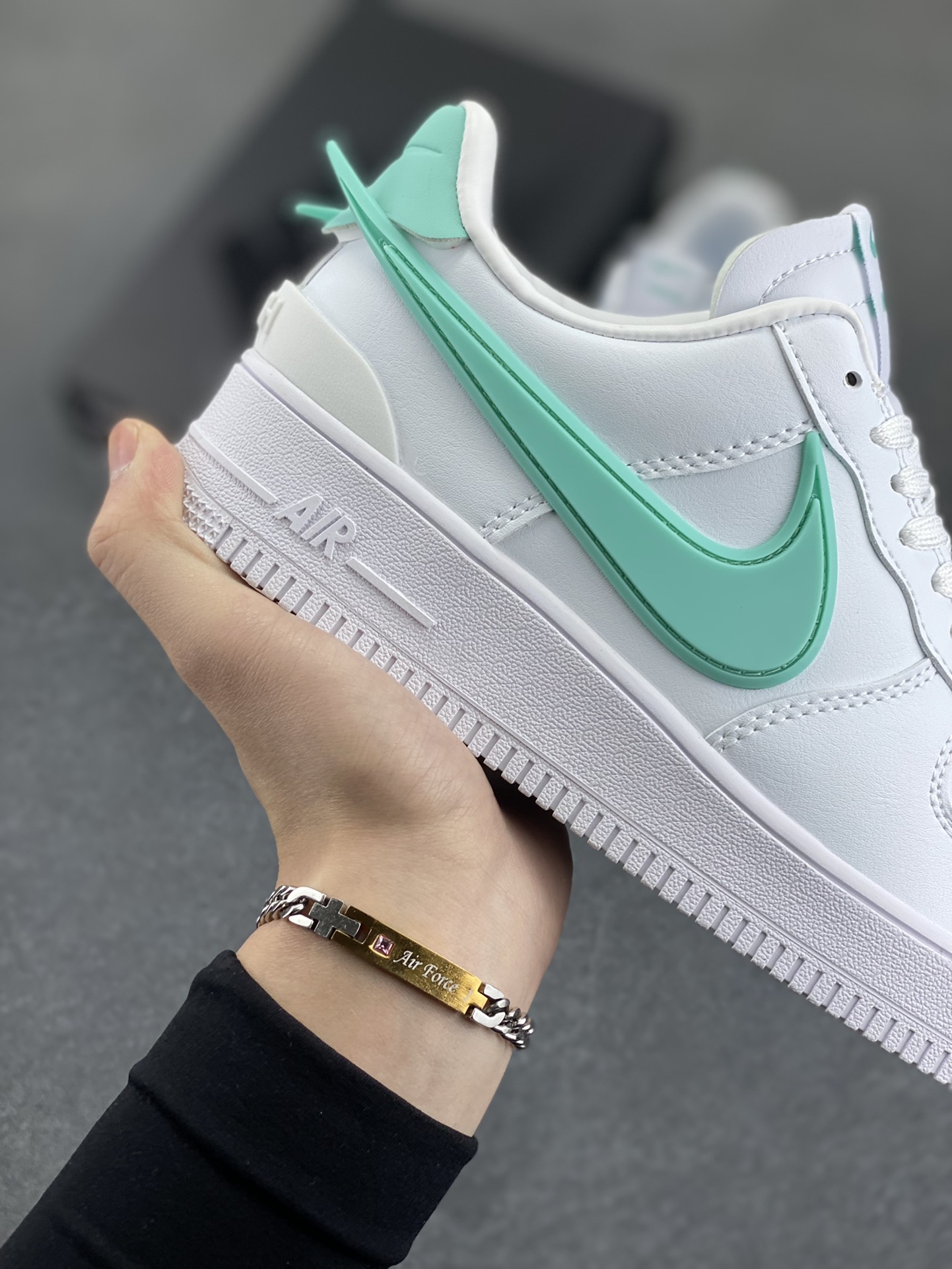 图片[6]-Nike Air Force 1 Low AMBUSH联名 原楦头原纸板 打造纯正空军版型 专注外贸渠道 全掌内置蜂窝气垫 原盒配件 原厂中底钢印、拉帮完美 货号：DV3464-015 尺码：36 36.5 37.5 38 38.5 39 40 40.5 41 42 42.5 43 44 44.5 45-选品中心