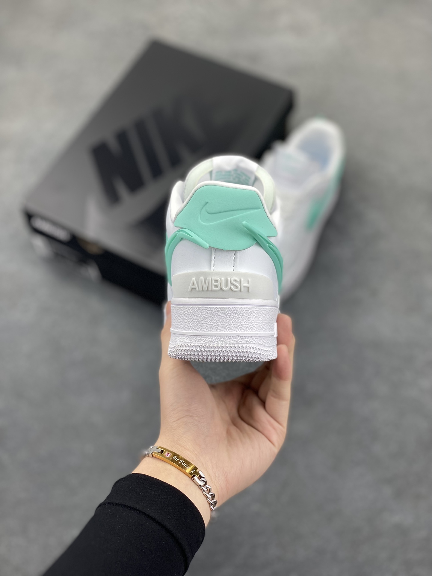 图片[4]-Nike Air Force 1 Low AMBUSH联名 原楦头原纸板 打造纯正空军版型 专注外贸渠道 全掌内置蜂窝气垫 原盒配件 原厂中底钢印、拉帮完美 货号：DV3464-015 尺码：36 36.5 37.5 38 38.5 39 40 40.5 41 42 42.5 43 44 44.5 45-选品中心