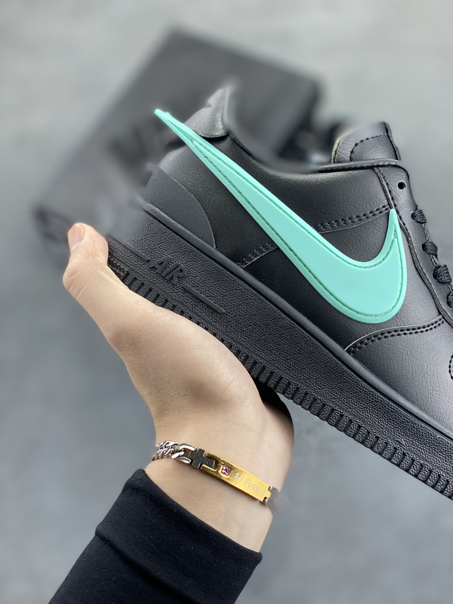 图片[6]-Nike Air Force 1 Low AMBUSH联名 原楦头原纸板 打造纯正空军版型 专注外贸渠道 全掌内置蜂窝气垫 原盒配件 原厂中底钢印、拉帮完美 货号：DV3464-009 尺码：36 36.5 37.5 38 38.5 39 40 40.5 41 42 42.5 43 44 44.5 45-选品中心