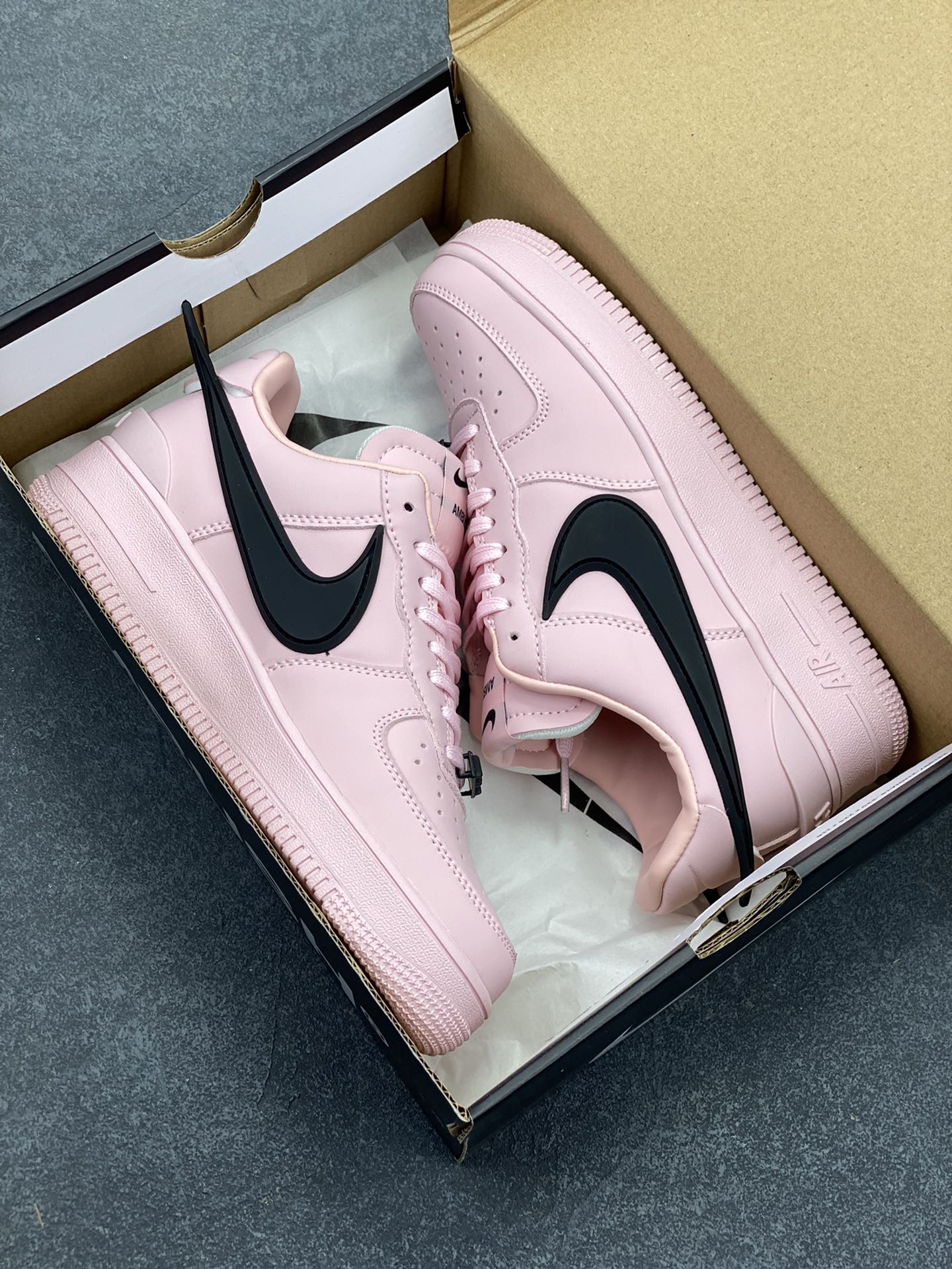 图片[9]-Nike Air Force 1 Low AMBUSH联名 原楦头原纸板 打造纯正空军版型 专注外贸渠道 全掌内置蜂窝气垫 原盒配件 原厂中底钢印、拉帮完美 货号：DV3464-022 尺码：36 36.5 37.5 38 38.5 39 40 40.5 41 42 42.5 43 44 44.5 45-选品中心