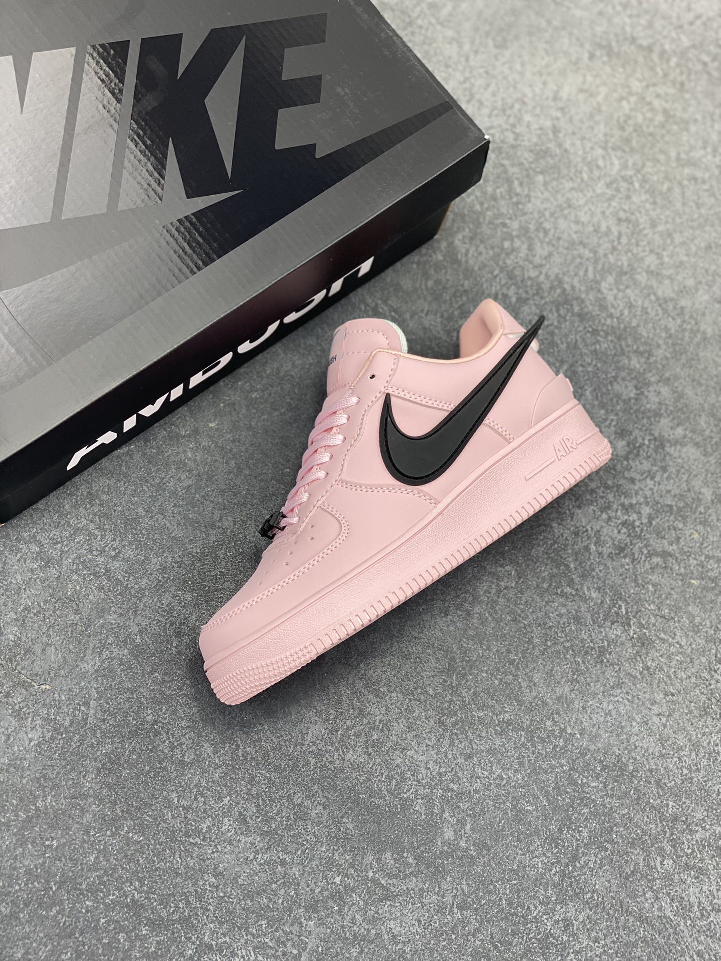 图片[7]-Nike Air Force 1 Low AMBUSH联名 原楦头原纸板 打造纯正空军版型 专注外贸渠道 全掌内置蜂窝气垫 原盒配件 原厂中底钢印、拉帮完美 货号：DV3464-022 尺码：36 36.5 37.5 38 38.5 39 40 40.5 41 42 42.5 43 44 44.5 45-选品中心