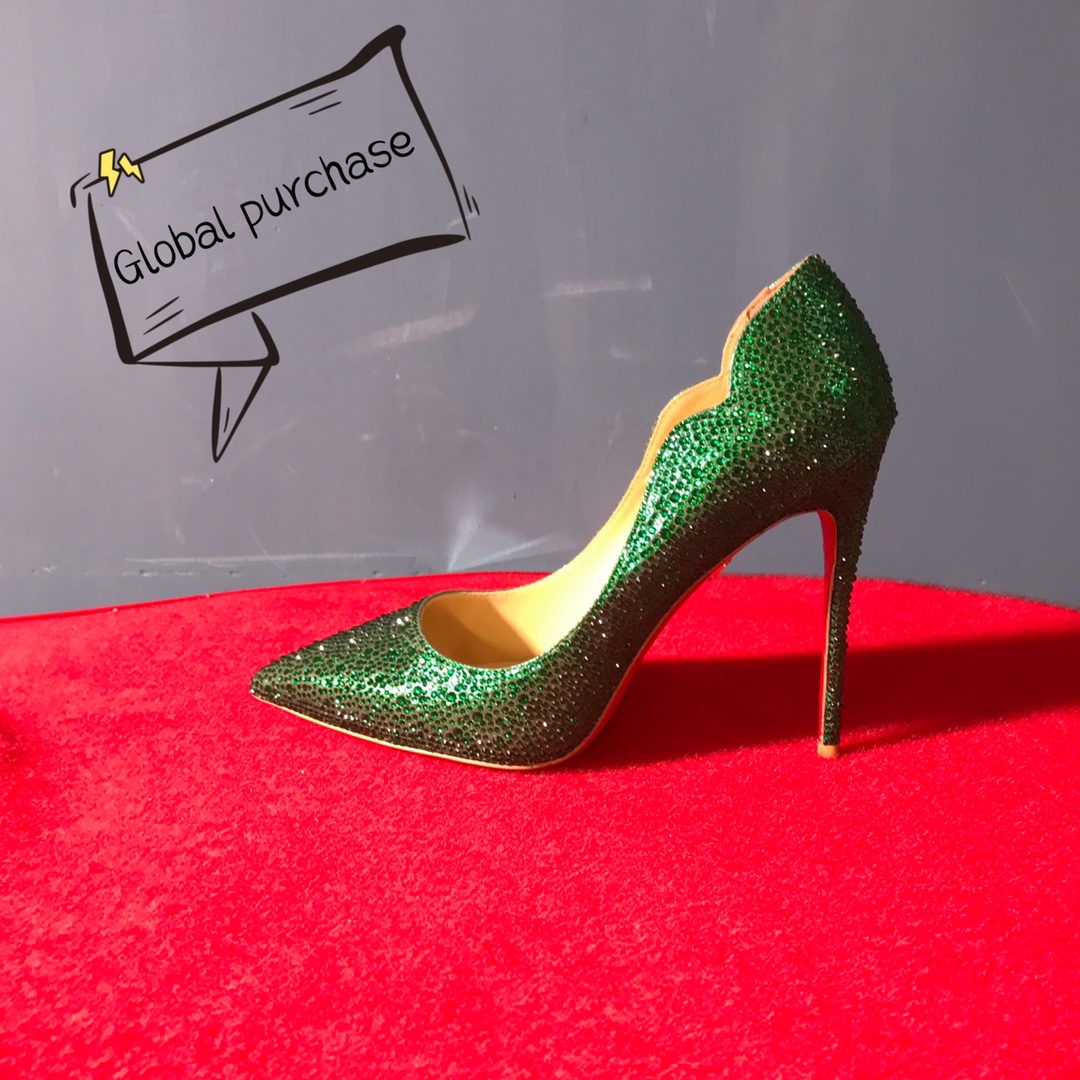 NO:100597,High-end customized 2 spring and summer classic fan style series!  H12Cm, size 34-42. 8050- Fan green imitation diamond, apricot sheepskin. Large bottom trademark quotation. Customized versions are not refundable or exchanged. Standard European code Reference:8050- Color:green Material:diamond Lining:fluorescent goat leather Heel height:12cm Sole:leather sole Size:EU 34-42 (US 4-11):,,christian louboutin,sheepskin19860909高端订制 2春夏精典扇面款系列！ H12Cm,尺码34-42码. 8050－扇面绿色仿奥钻,杏色羊皮里.大底商标扣.订制款不退不换 标准欧码 Reference:8050- Color:green Material:diamond Lining:fluorescent goat leather Heel heigh:12cm Sole:leather sole Size:EU 34－42（US 4一11) :,,christian louboutin,sheepskin,Women's Shoes