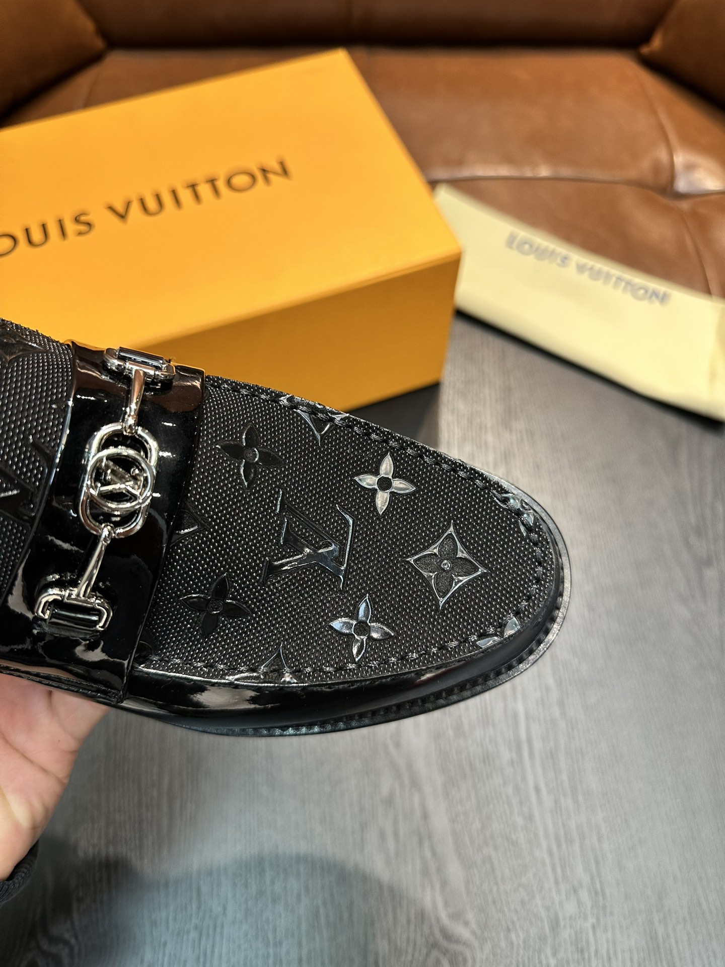 Louis Vuitton Men's Casual Leather Loafers - Premium Quality, Original Design 8 i1743585338 6733 6