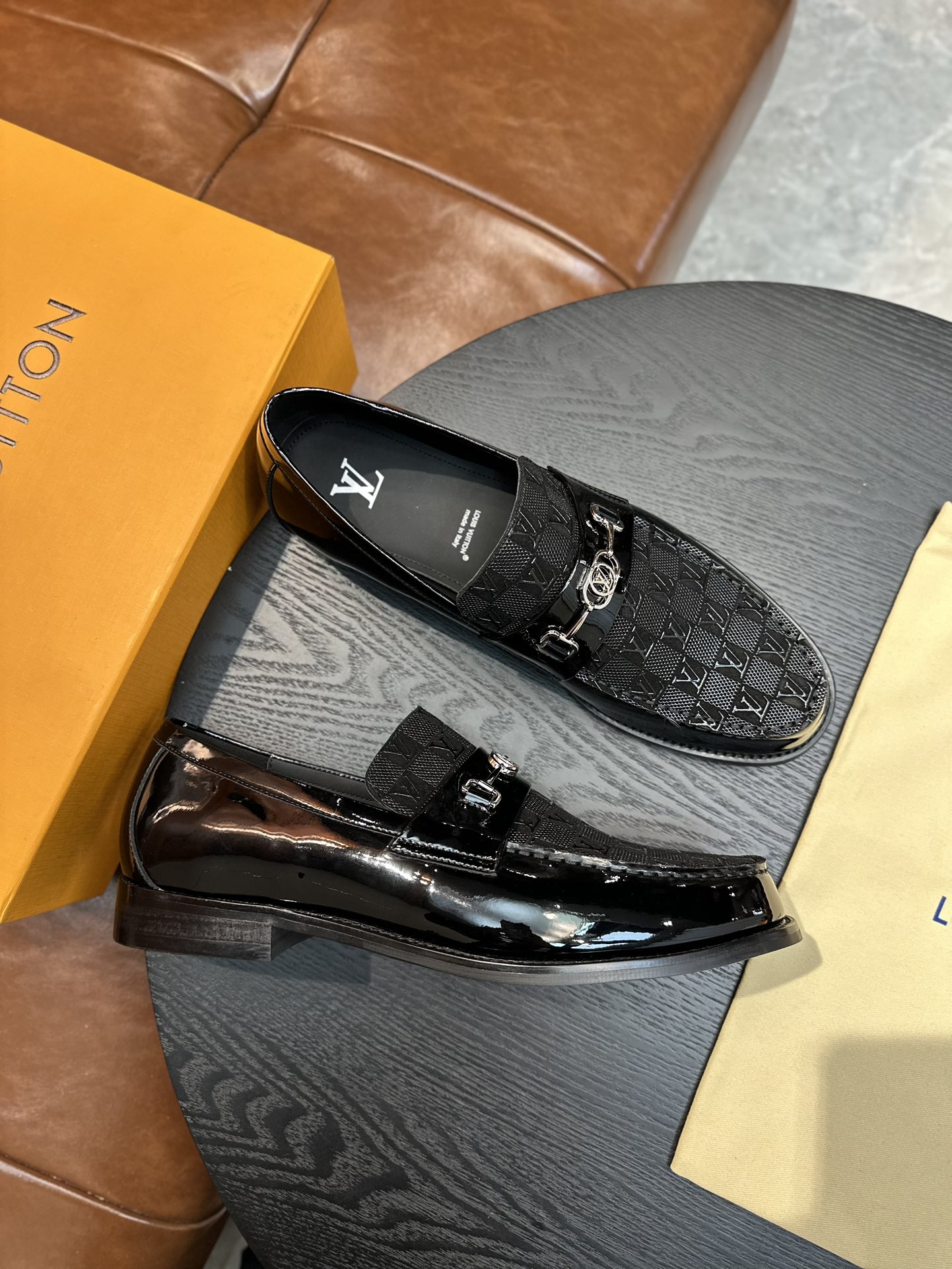 Louis Vuitton Black Leather Loafers for Men, Breathable and Anti-Slip 7 i1743585797 1163 5