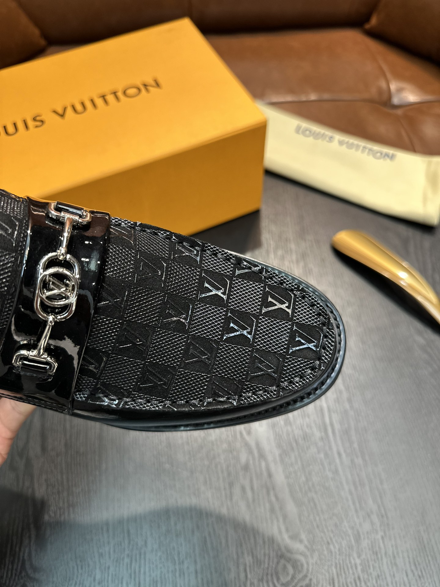 Louis Vuitton Black Leather Loafers for Men, Breathable and Anti-Slip 8 i1743585797 1722 6