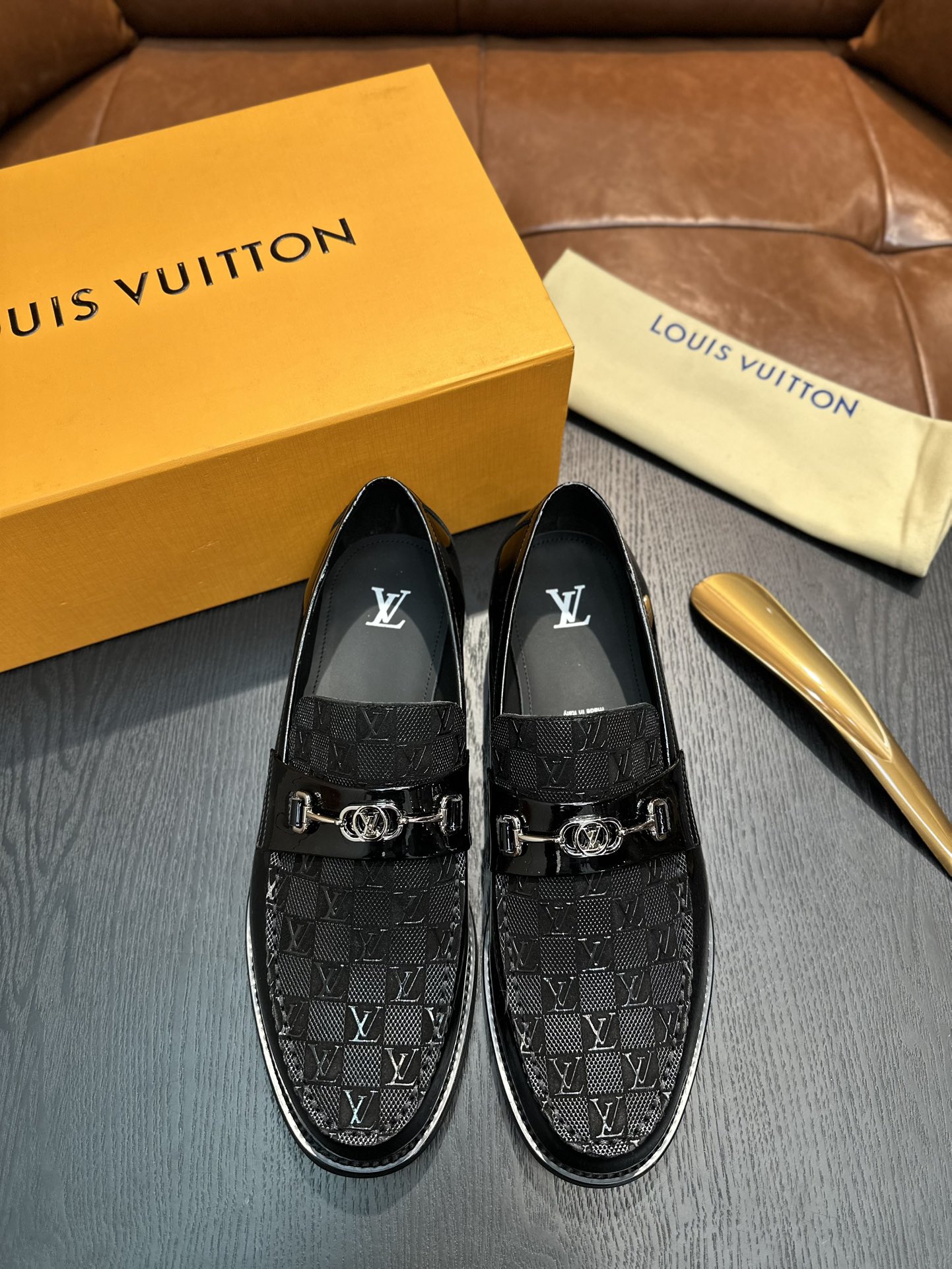 Louis Vuitton Black Leather Loafers for Men, Breathable and Anti-Slip 2 i1743585797 3575 0