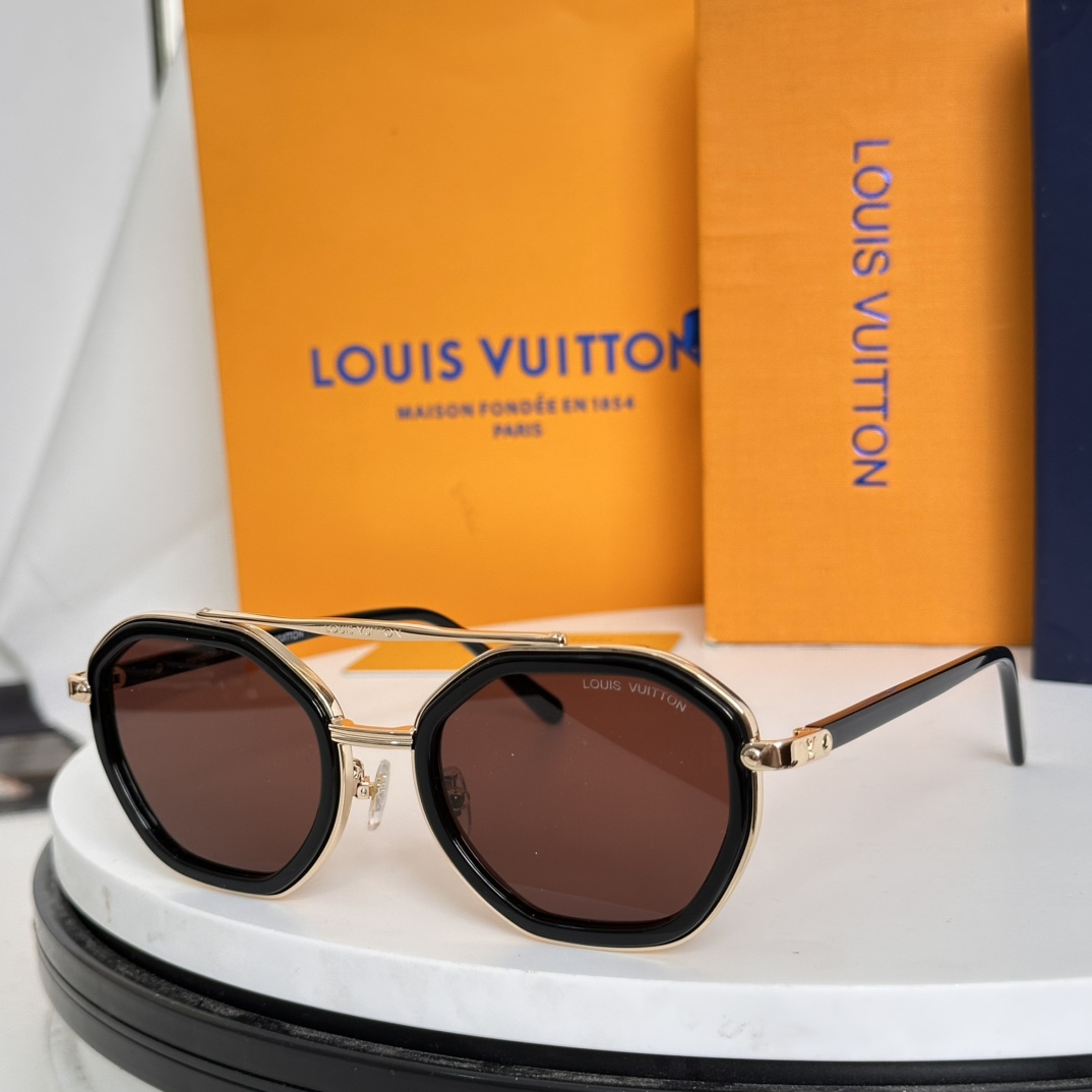  ‼️LOUIS VUITTO* 
MODEL：Z2532U 
SIZE：54口21-140