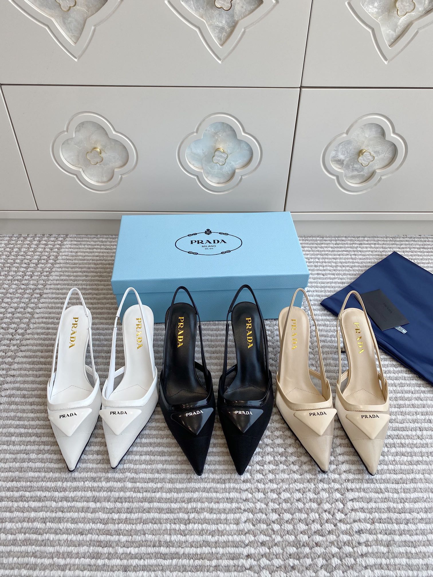 NO:254326,————— rada·Triangle Mark·Mesh Pointed High Heels·34-41,High Heels,prada,high heels19860909————rada·三角标·网面尖头高跟鞋·34-41,高跟鞋,prada,high heels,Women's Shoes
