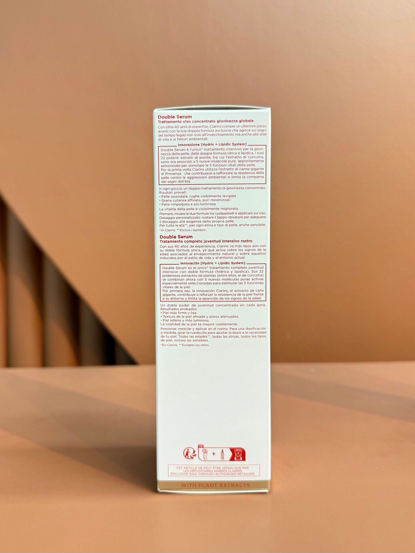 现货💰82包邮
娇韵诗双萃精华九代小胖子100ml！脸蛋一夜回春｜精华篇简装白盒娇韵诗小胖子双萃精华小胖子设计略带点可爱 新版是没有盖子的按钮可根据用量旋转调节，精华也依然是水油分离的，新版成分也有升级，维稳抗老，祛黄提亮yyds！！