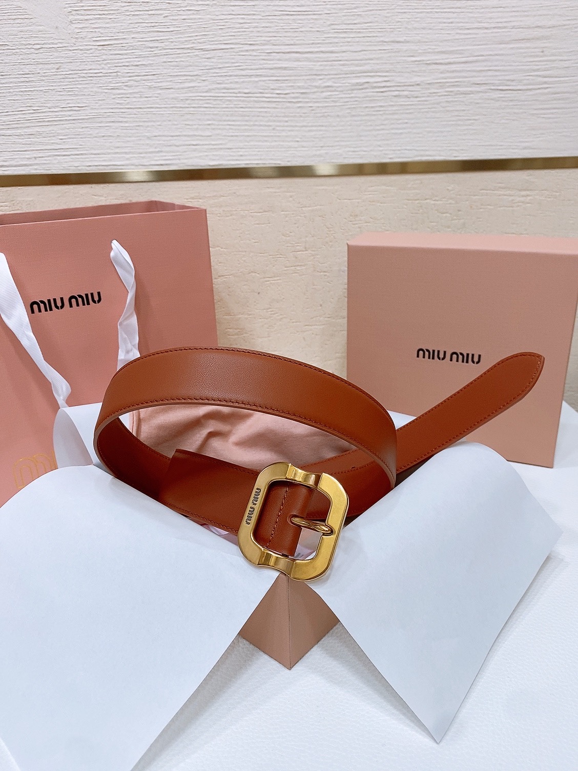 [Miu Miu Belts]MiuMiu Miao MiaoThis leather belt is ideal for a chic look E