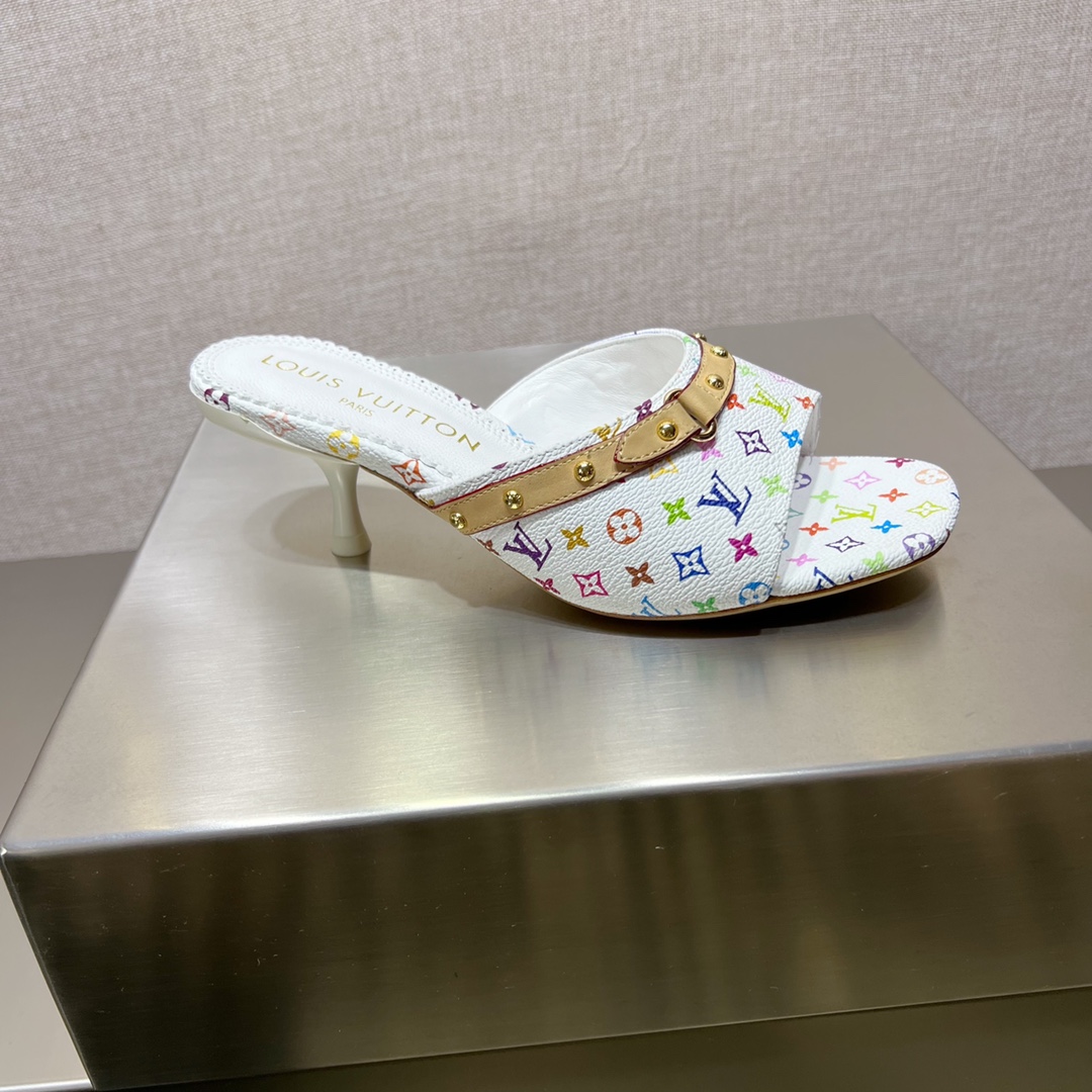 NO:872180,P [Heel height 5.5cm] The counters are synchronized with the new Tang Sancai colors, and the inner waist is constantly helping. Welcome to compare, open mold LOg fasteners, brand-specific imported presbyopia fabrics. Painted iron heels, comfortable feet, full sheepskin lining on the feet. Italian imported logo genuine leather soles, perfect design, create the most beautiful single product. Size 34-40, high heels, high heels, sheepskin19860909P【跟高5.5cm】 专柜同步專櫃新款唐三彩新色,内腰不断帮 欢迎对比,开模LOg扣件,品牌专用进口老花面料 .烤漆铁件跟,脚感舒适,垫脚内里全羊皮.意大利进口logo真皮鞋底 ,完美设计 ,打造最美单品.码数34-40,高跟鞋,high heels,sheepskin,Women's Shoes