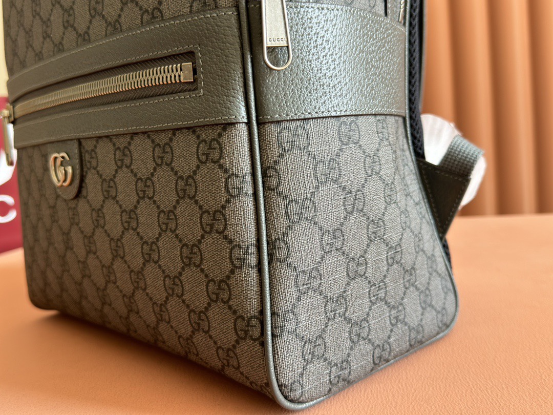 Gucci Men's Grey Monogram Backpack, 29.5x44x15 cm - Model 821938 9 i1743784139 6992 7